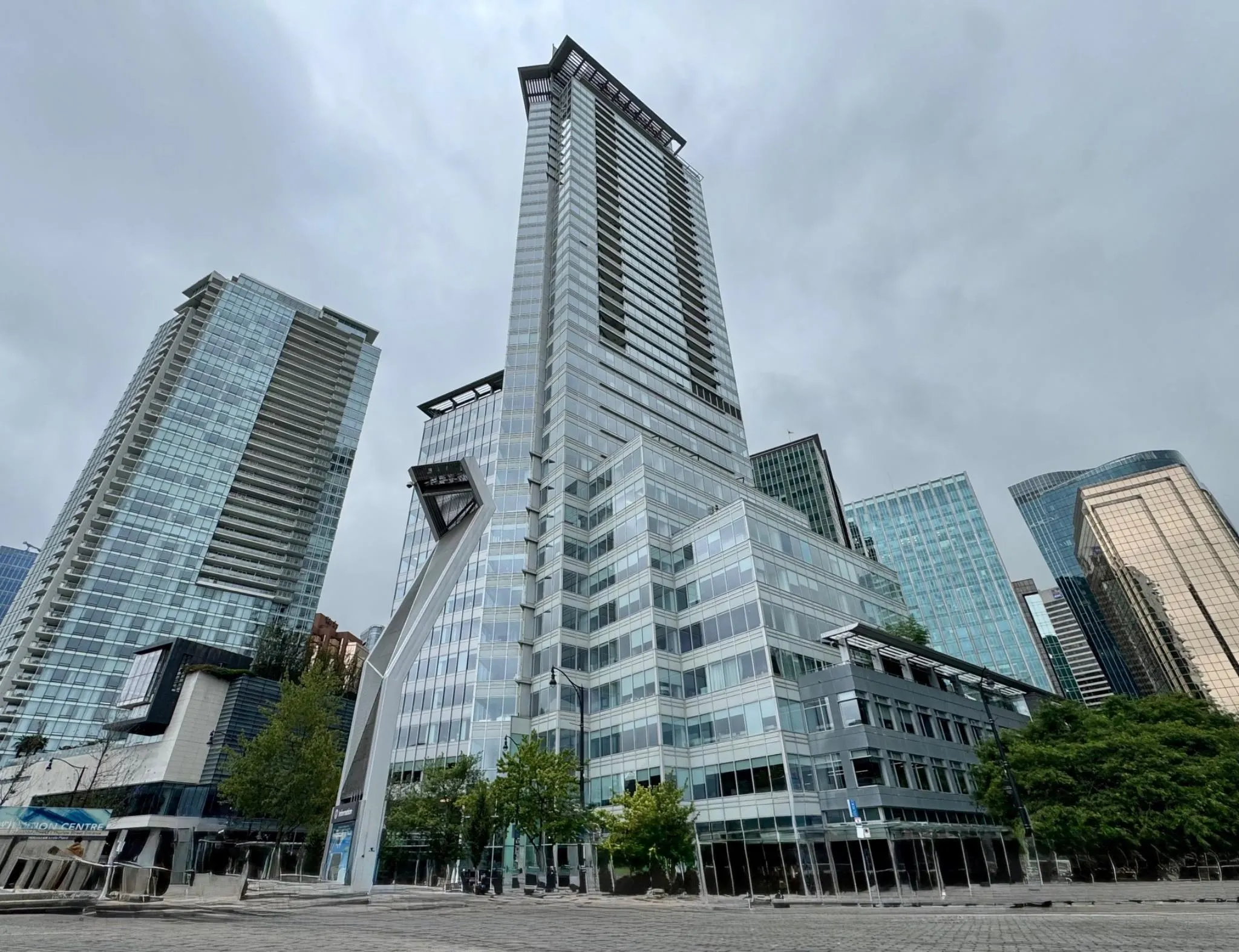 1077 W Cordova Street #2605