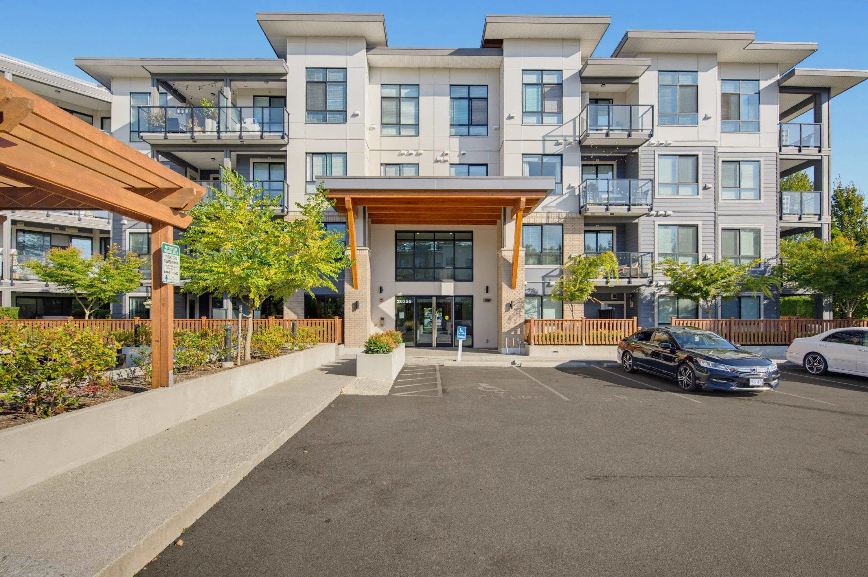 20356 72b Avenue #108
