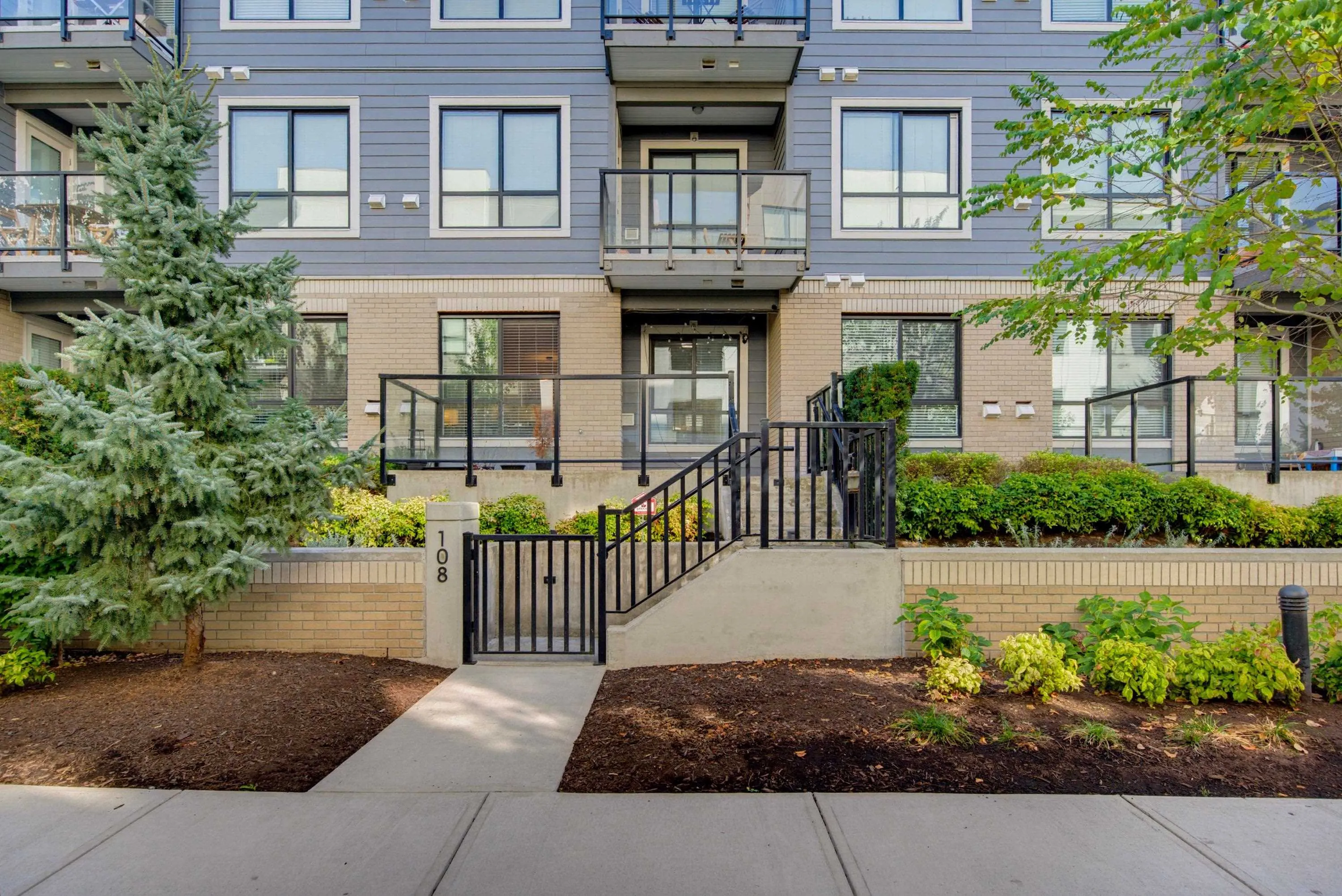 20356 72b Avenue #108