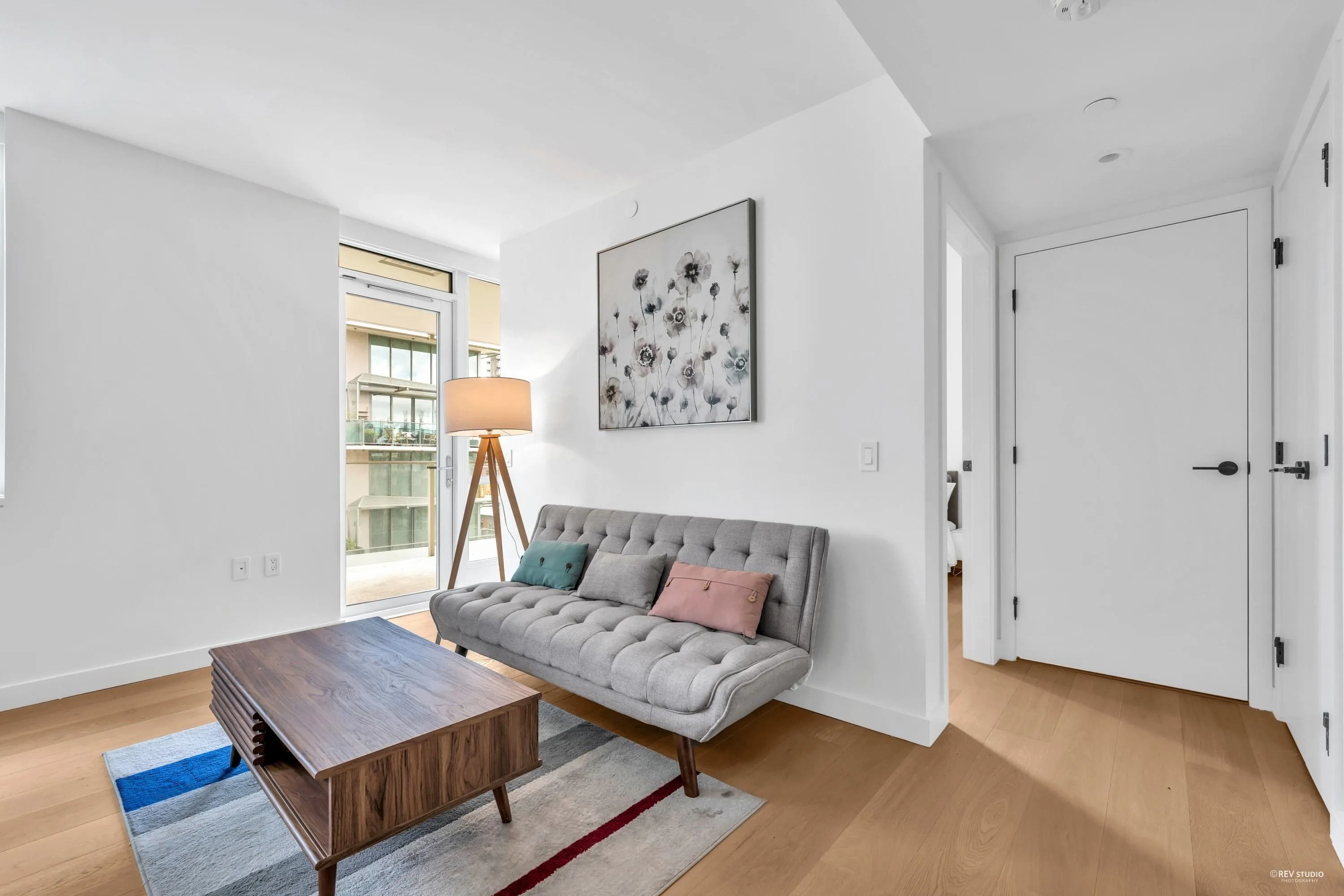 1180 Broughton Street #906