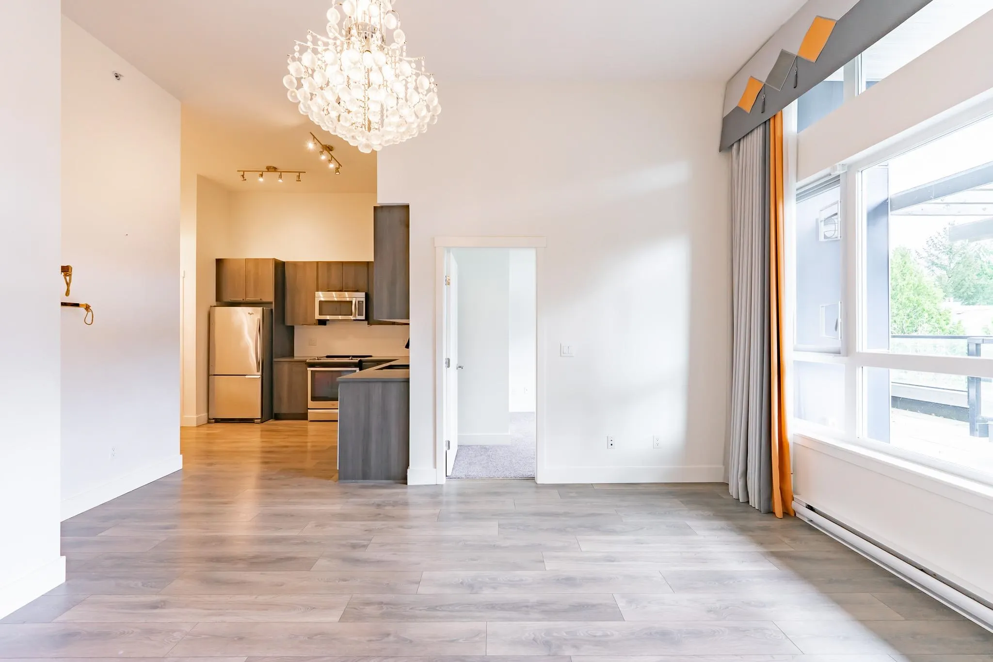 15628 104 Avenue #405