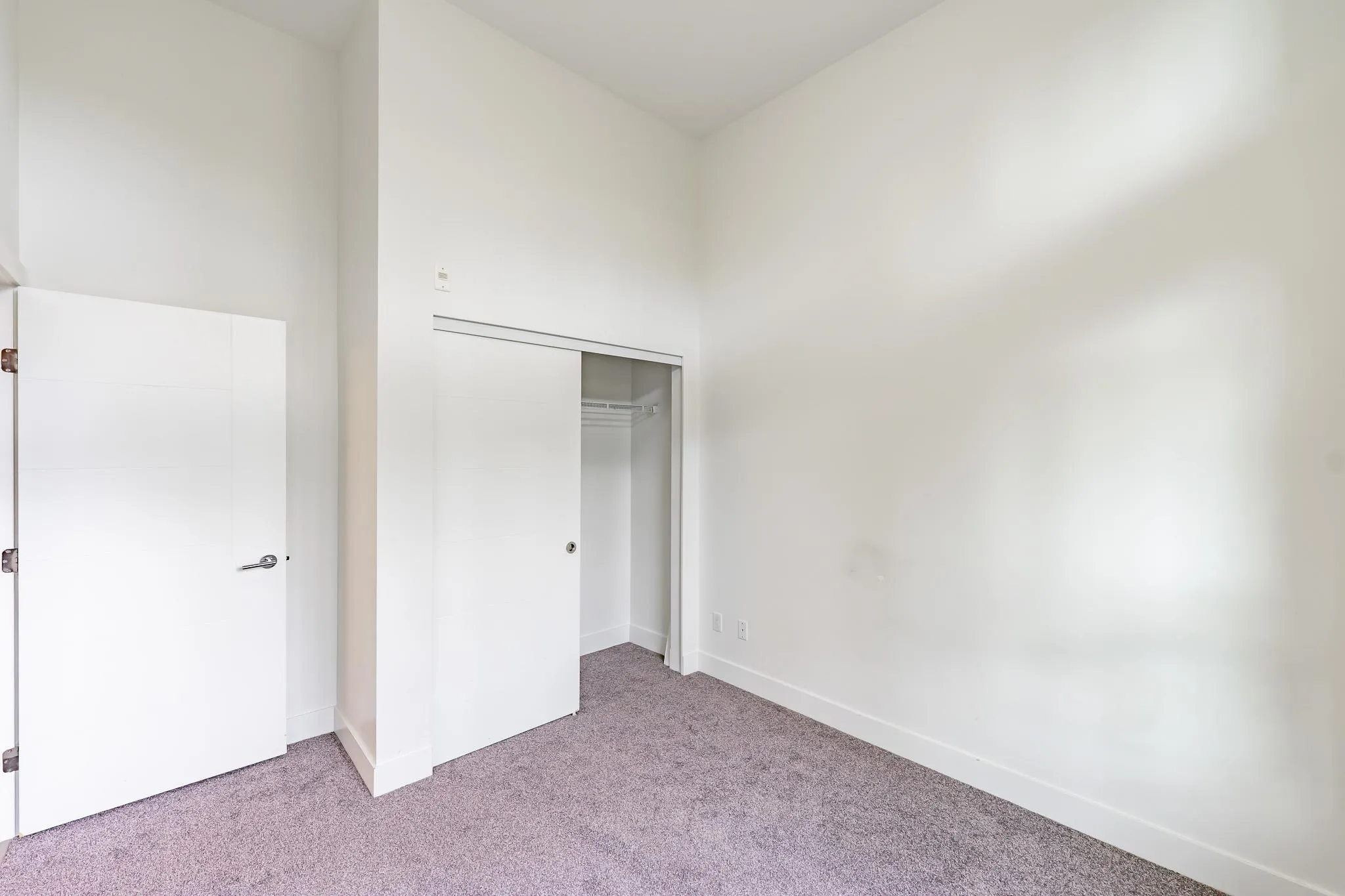 15628 104 Avenue #405