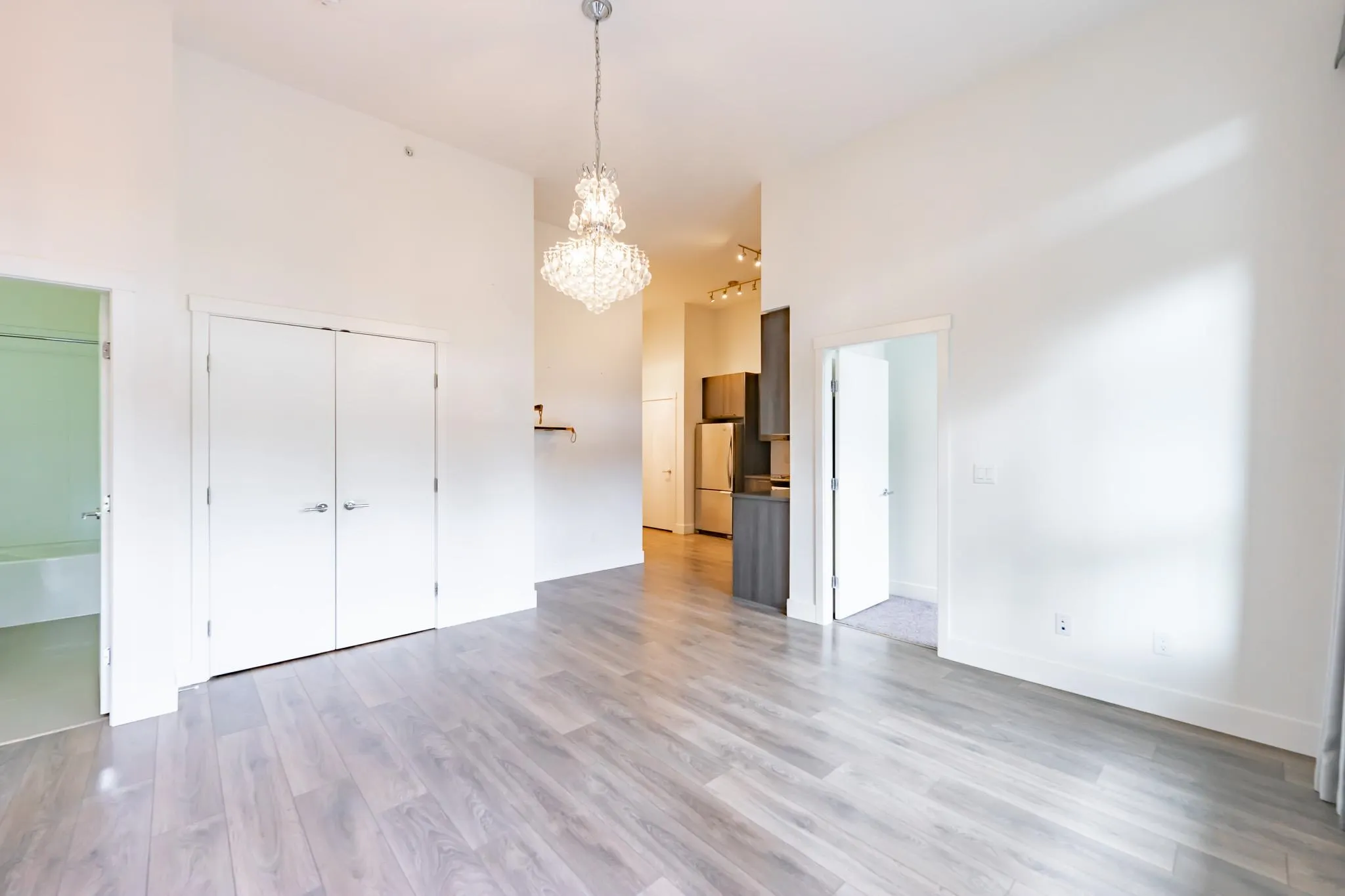15628 104 Avenue #405