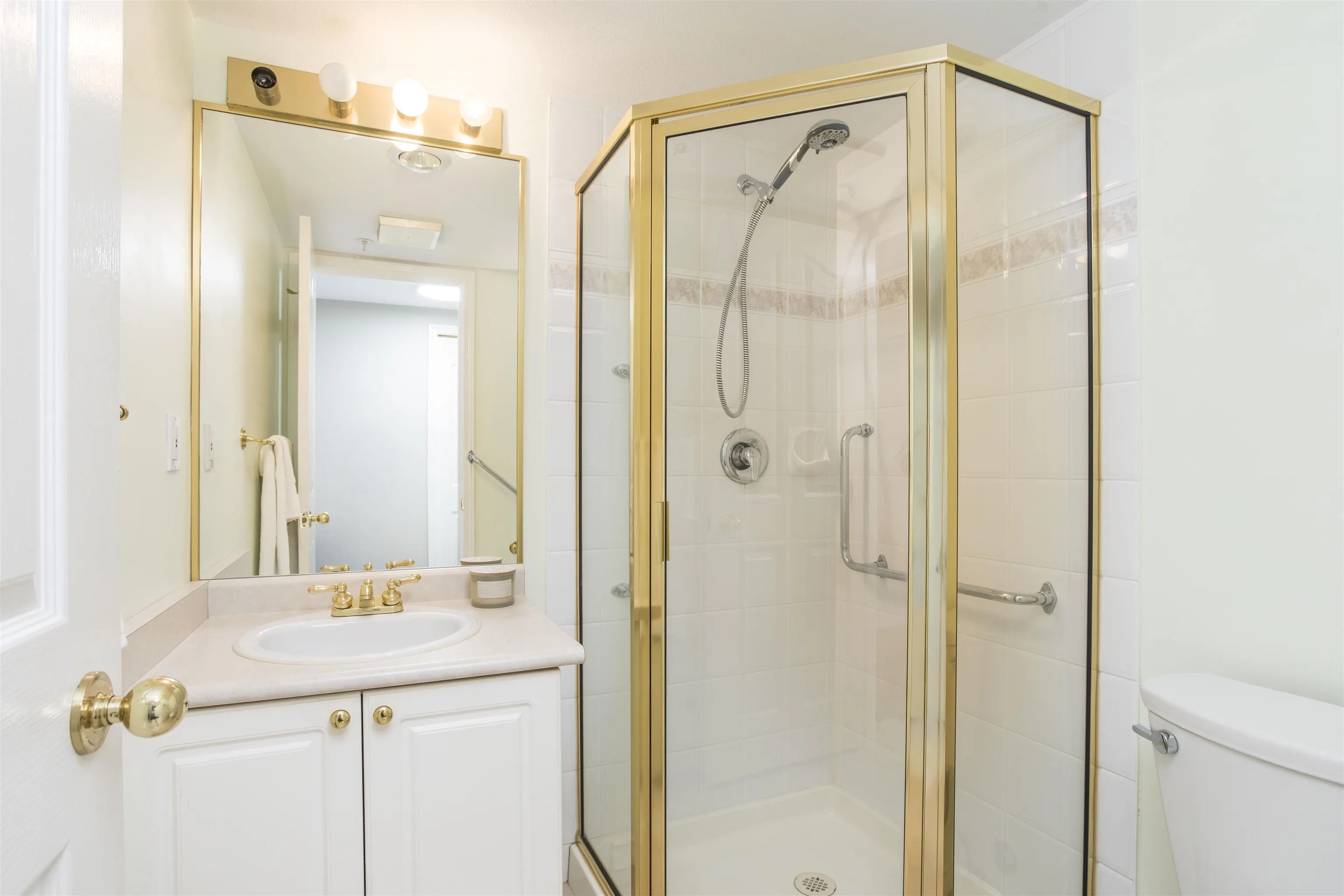 719 Princess Street #205