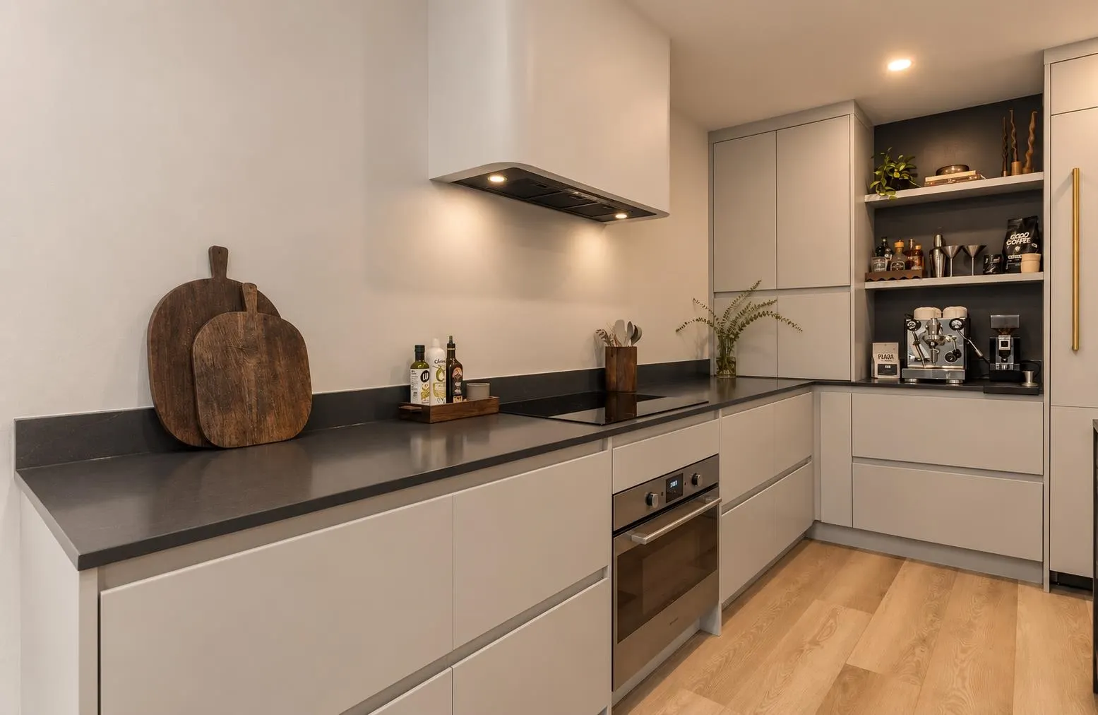 40200 Government Road #16