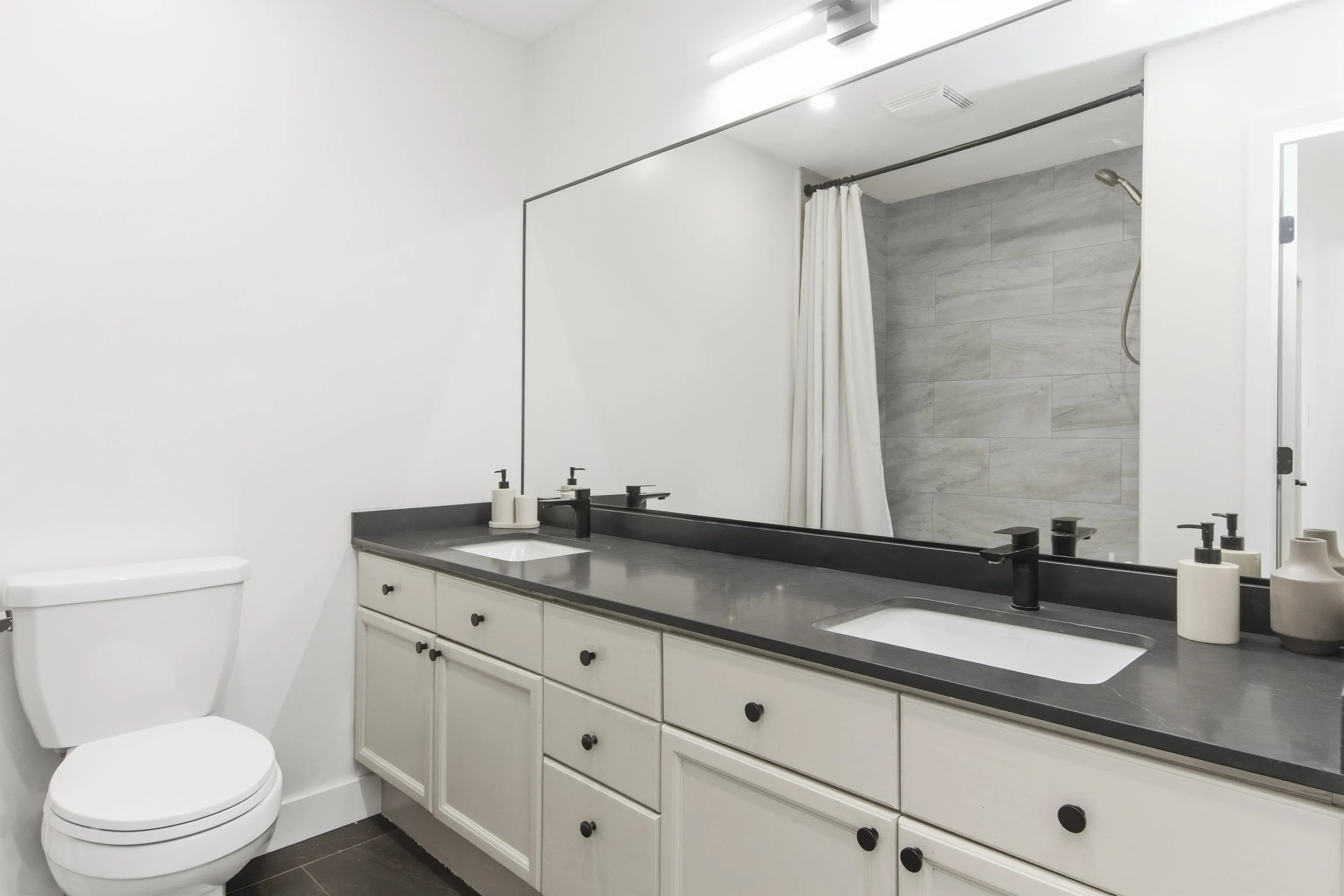 40200 Government Road #16