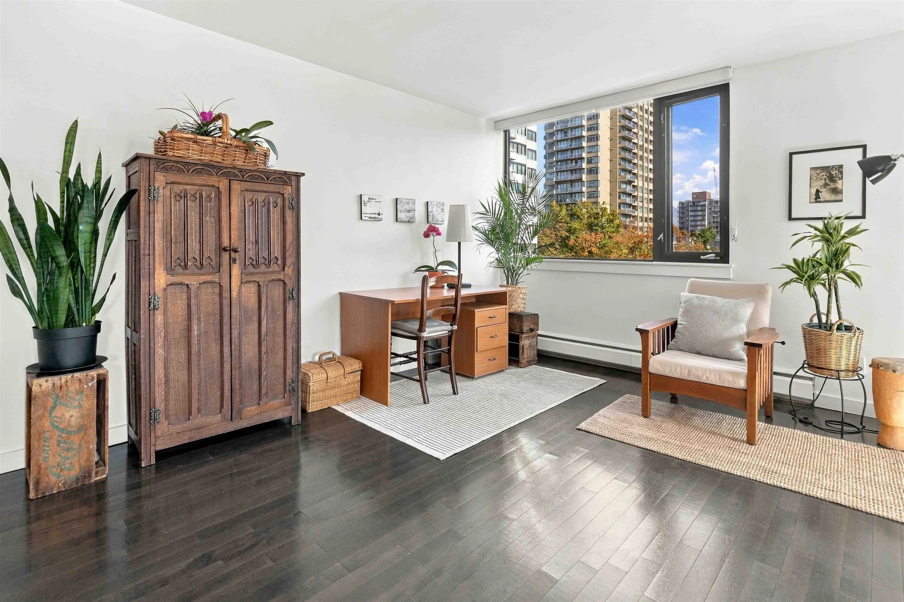 1725 Pendrell Street #605