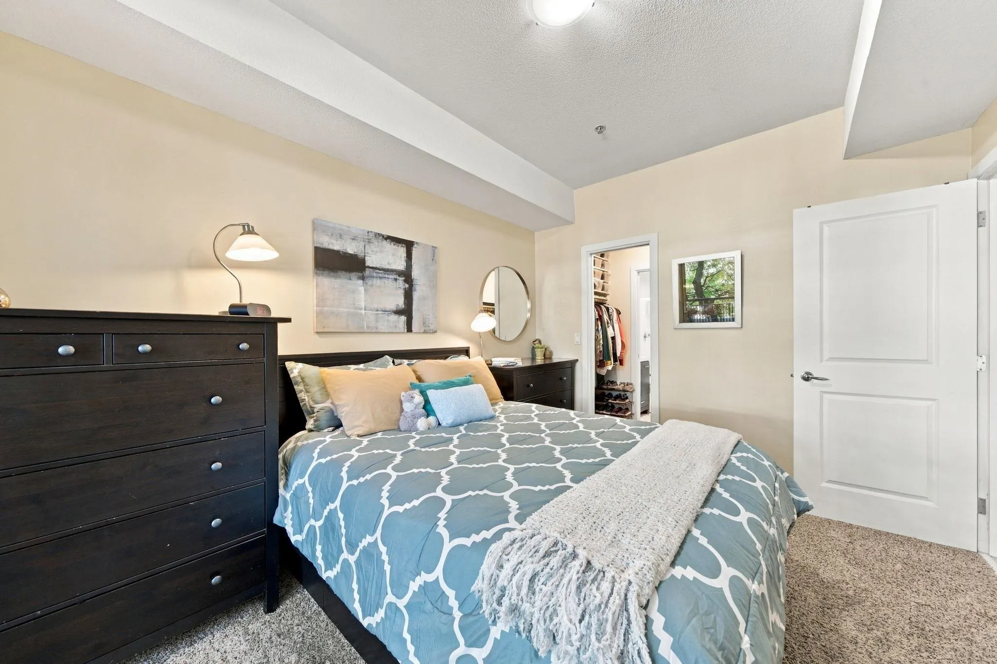 10499 University Drive #206