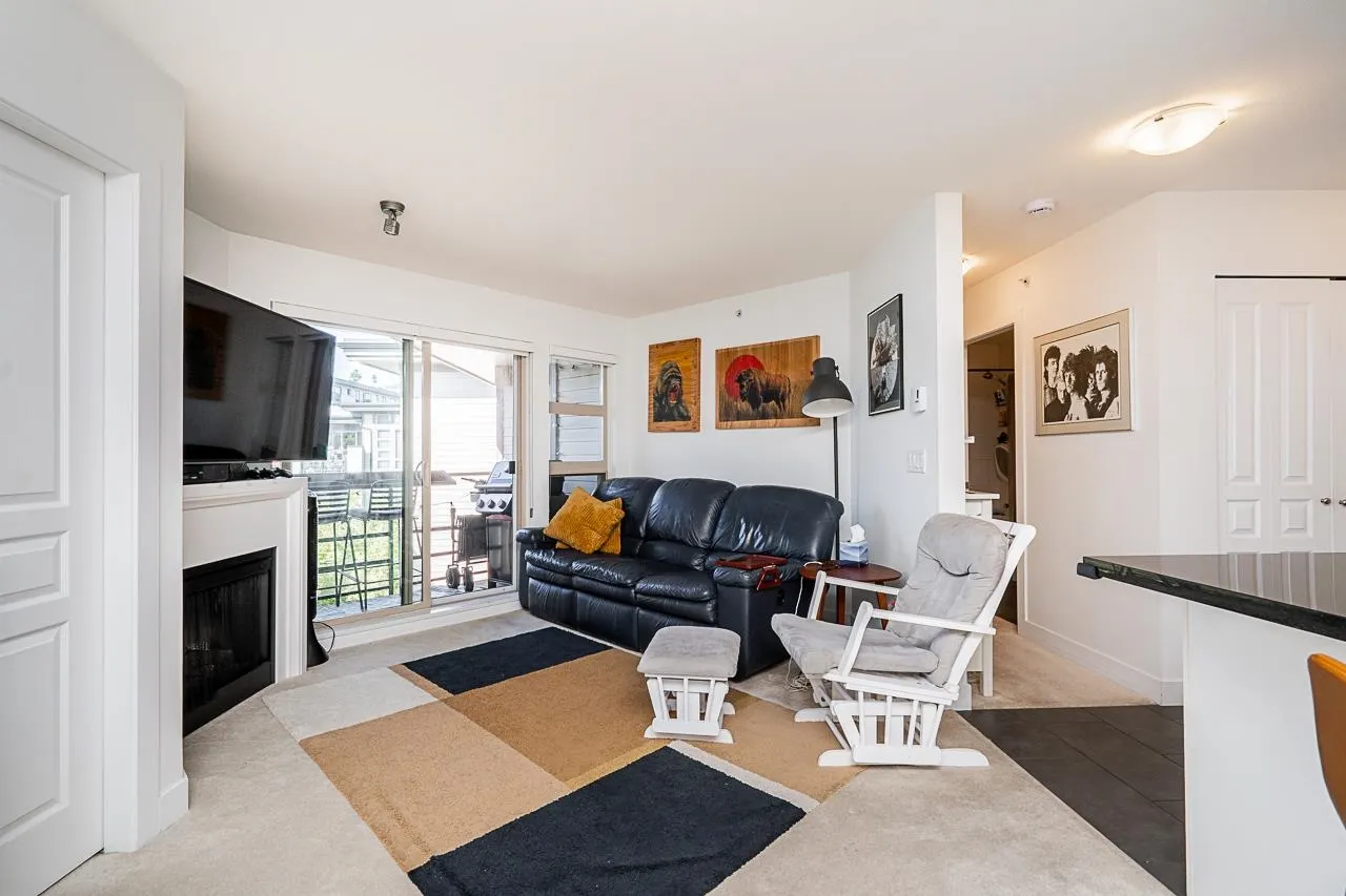 738 E 29th Avenue #423