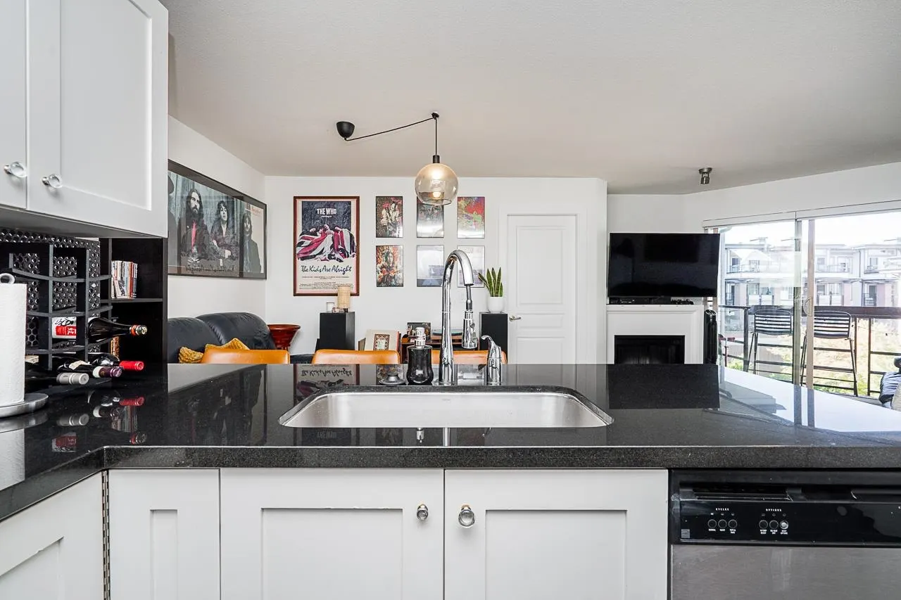 738 E 29th Avenue #423