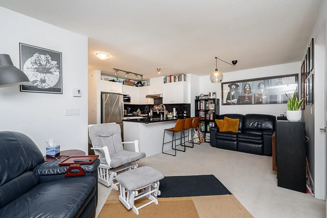 738 E 29th Avenue #423