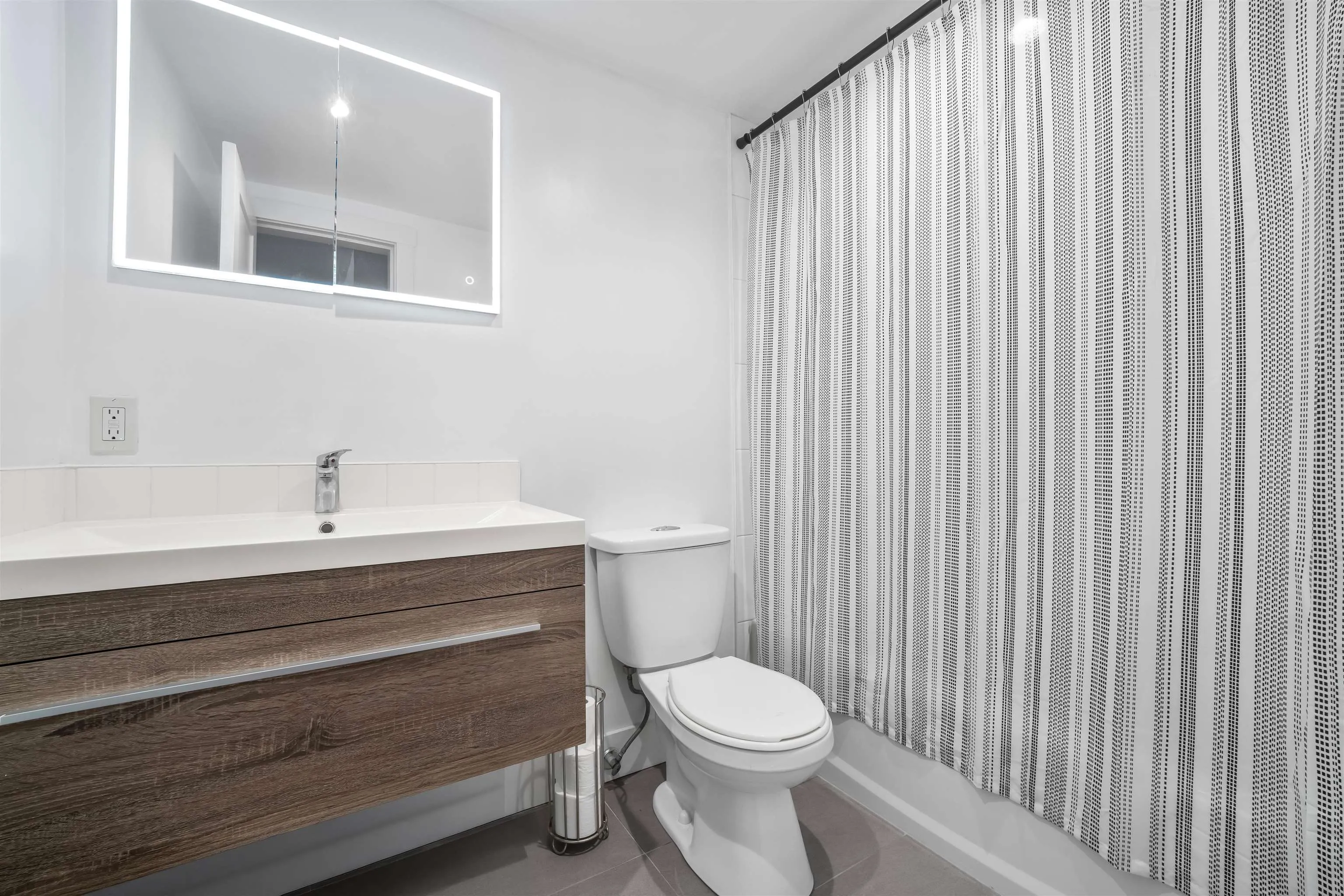 170 E 3rd Street #115