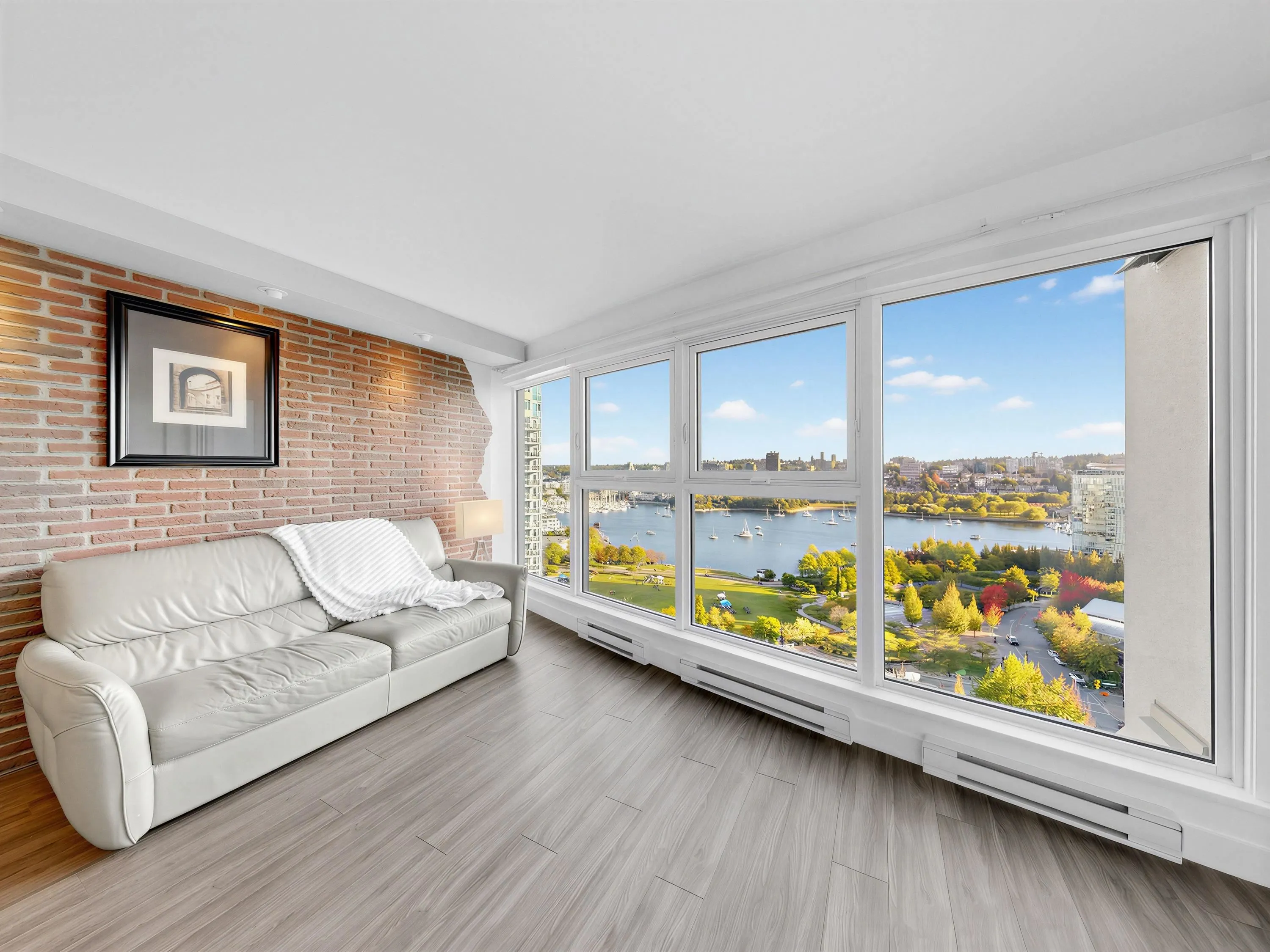 1323 Homer Street #1904