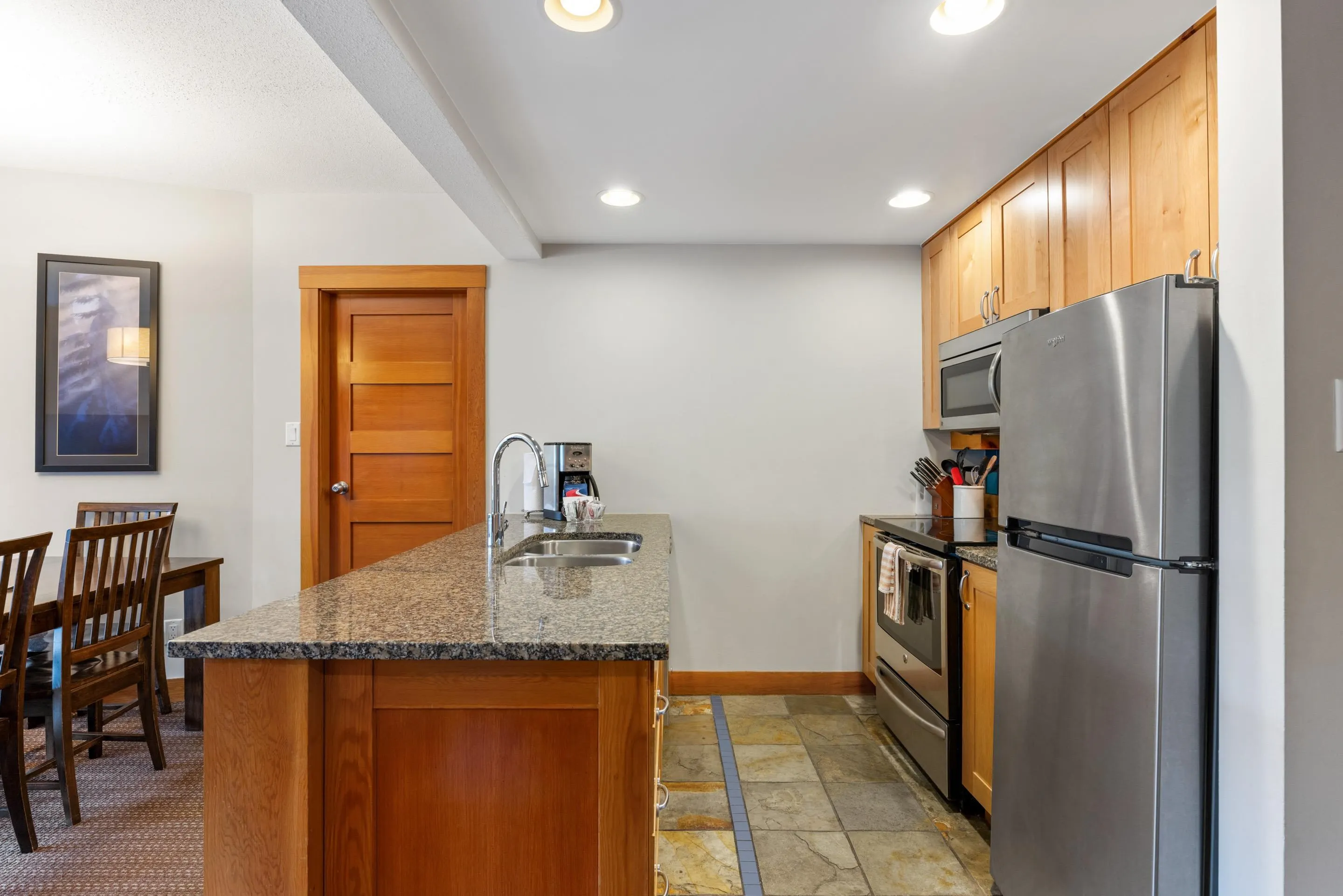 2036 London Lane #331B