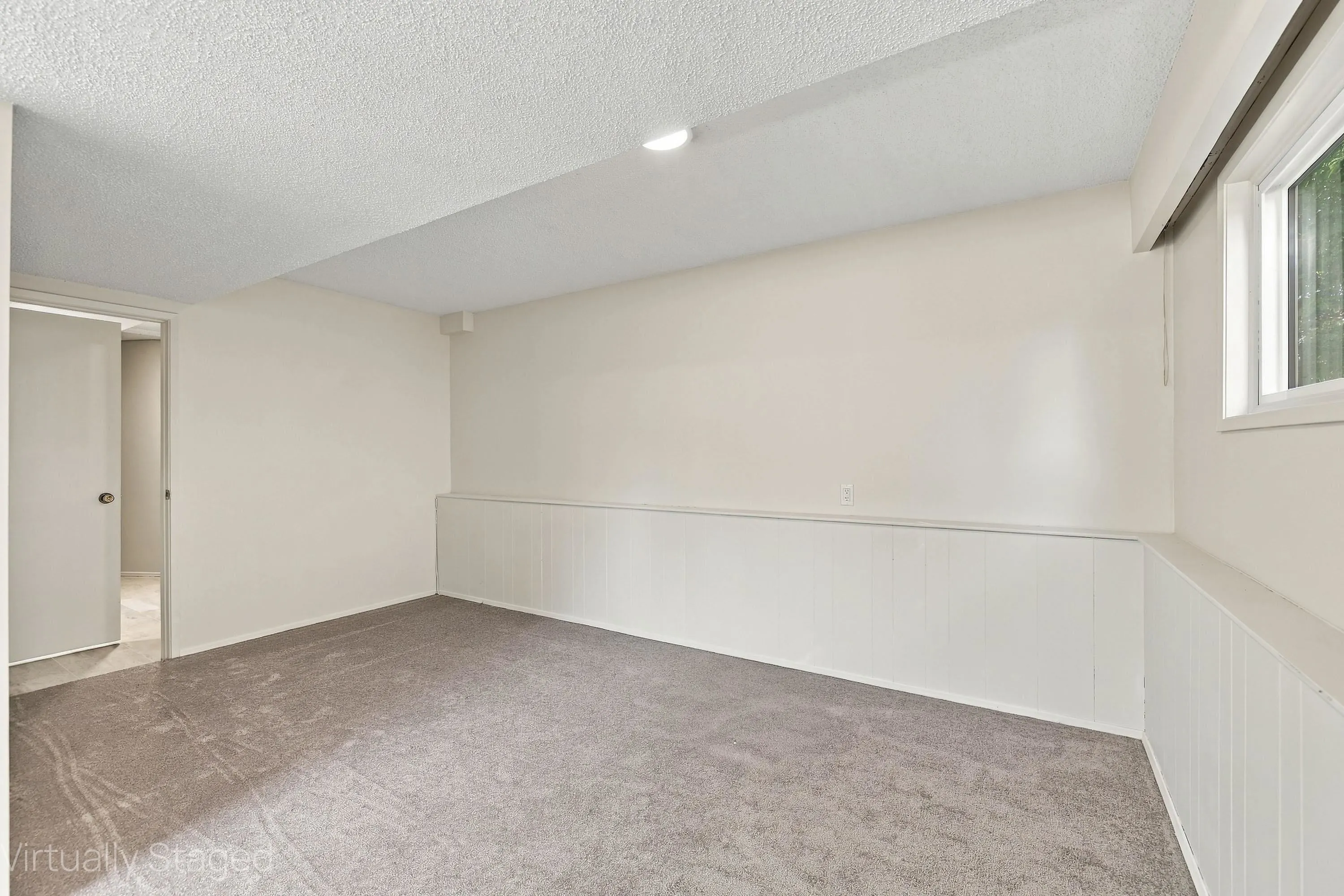 10128 Shamrock Drive