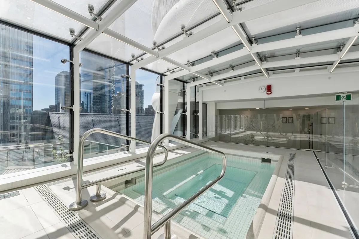 1033 Nelson Street #2406