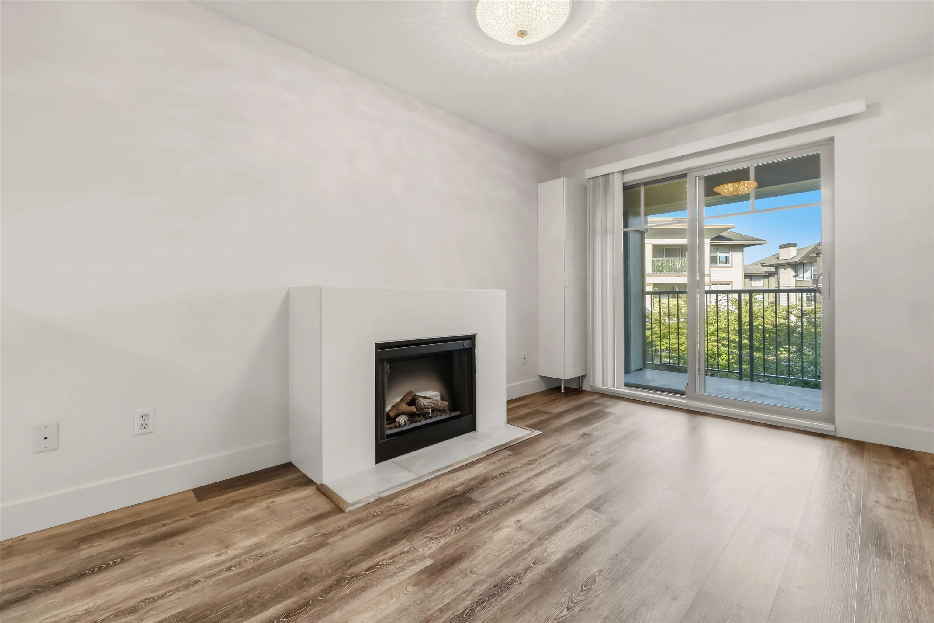 12248 224 Street #327