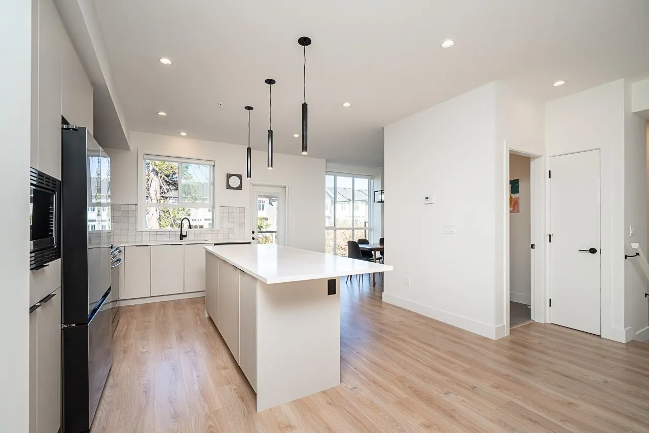 7670 207 Street #8