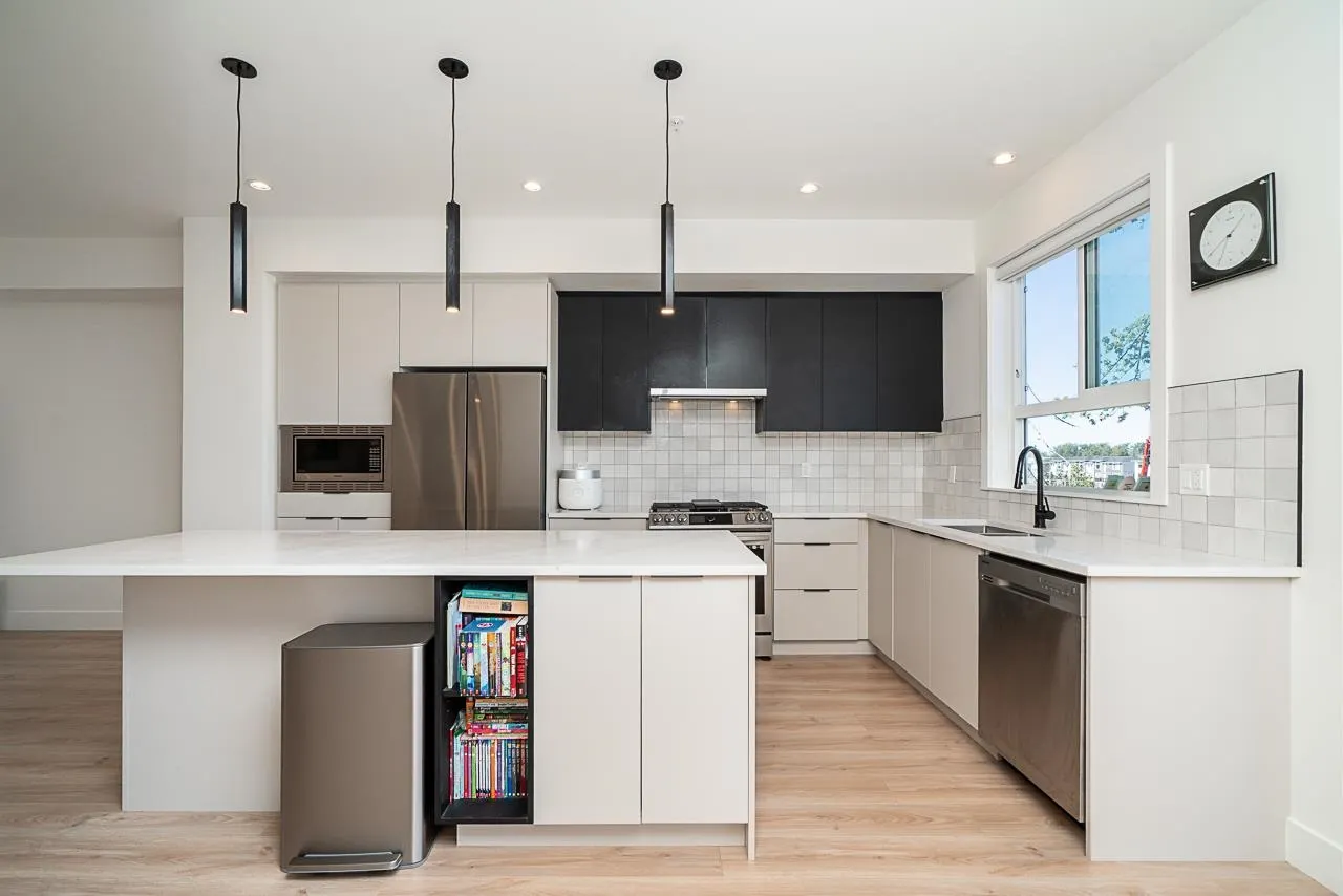 7670 207 Street #8