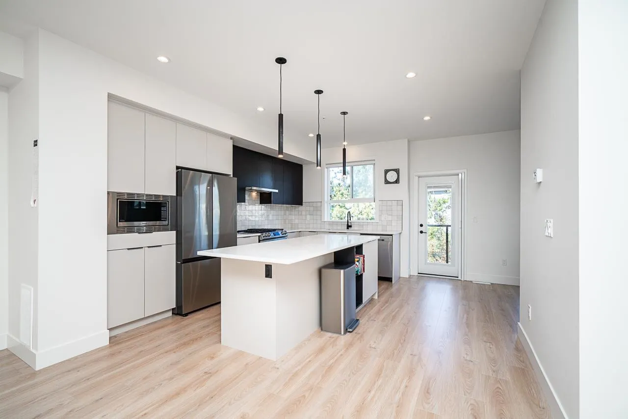 7670 207 Street #8