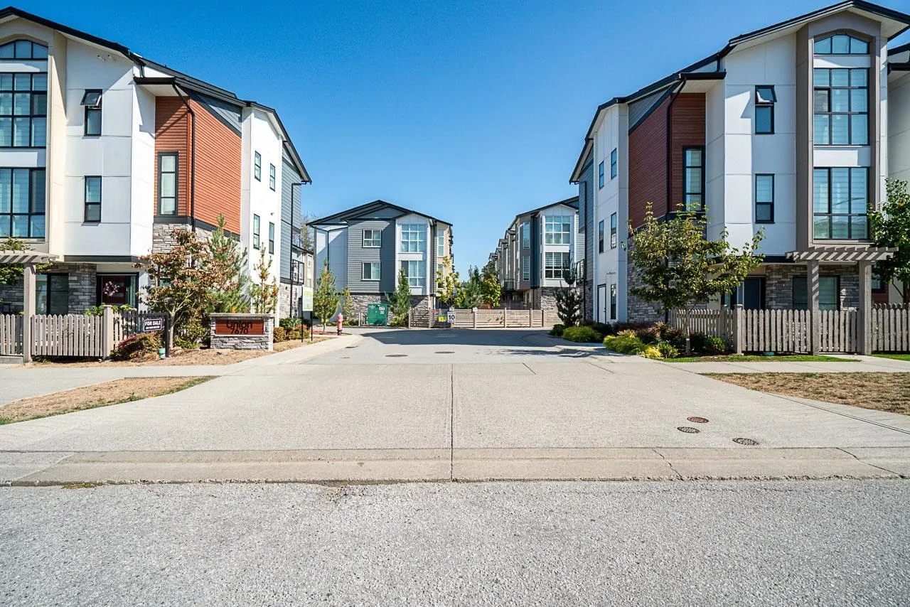 7670 207 Street #8