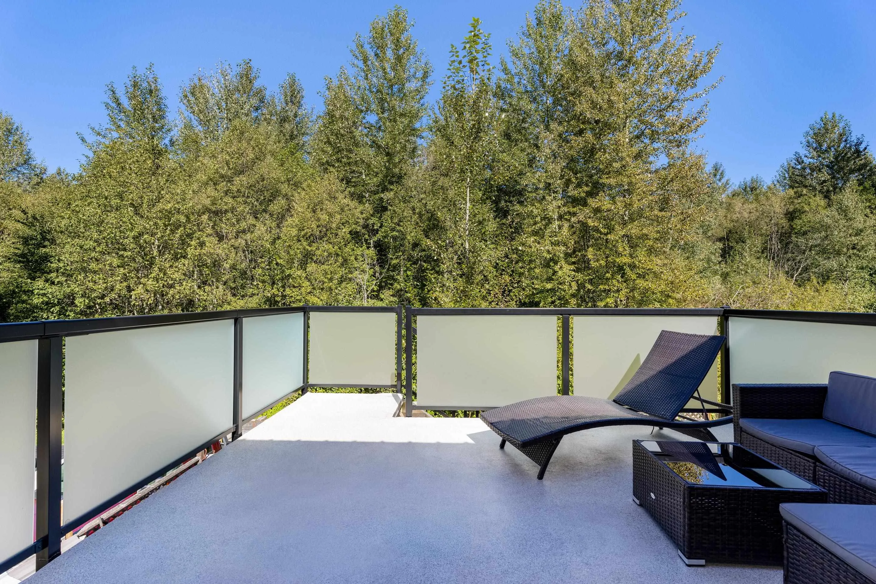 7467 Prospect Street #6
