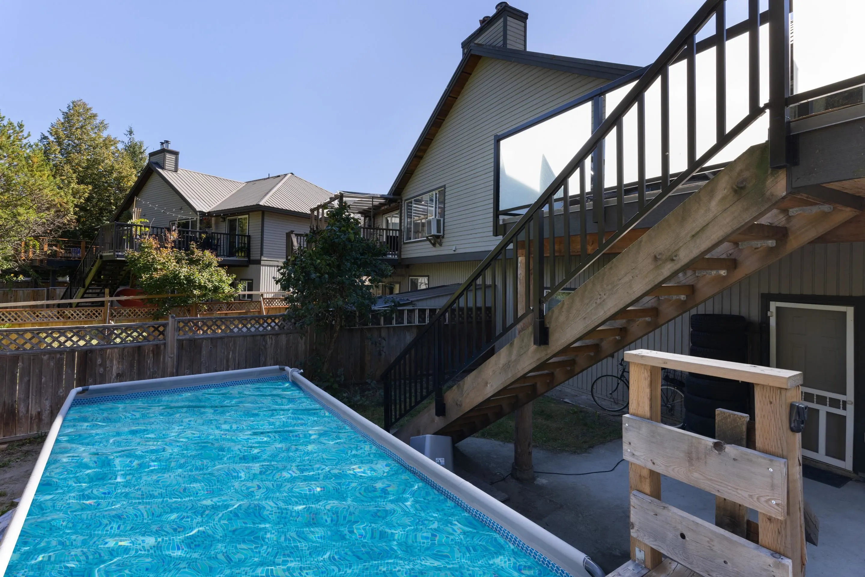 7467 Prospect Street #6