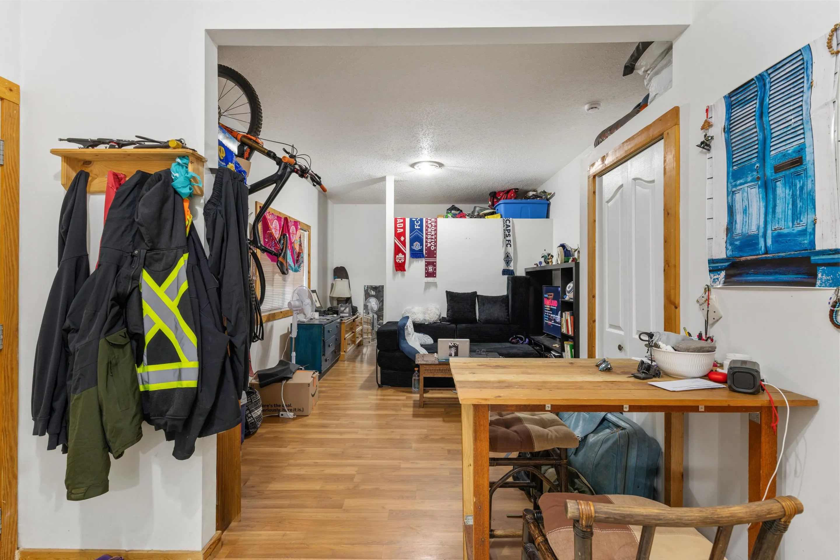 7467 Prospect Street #6