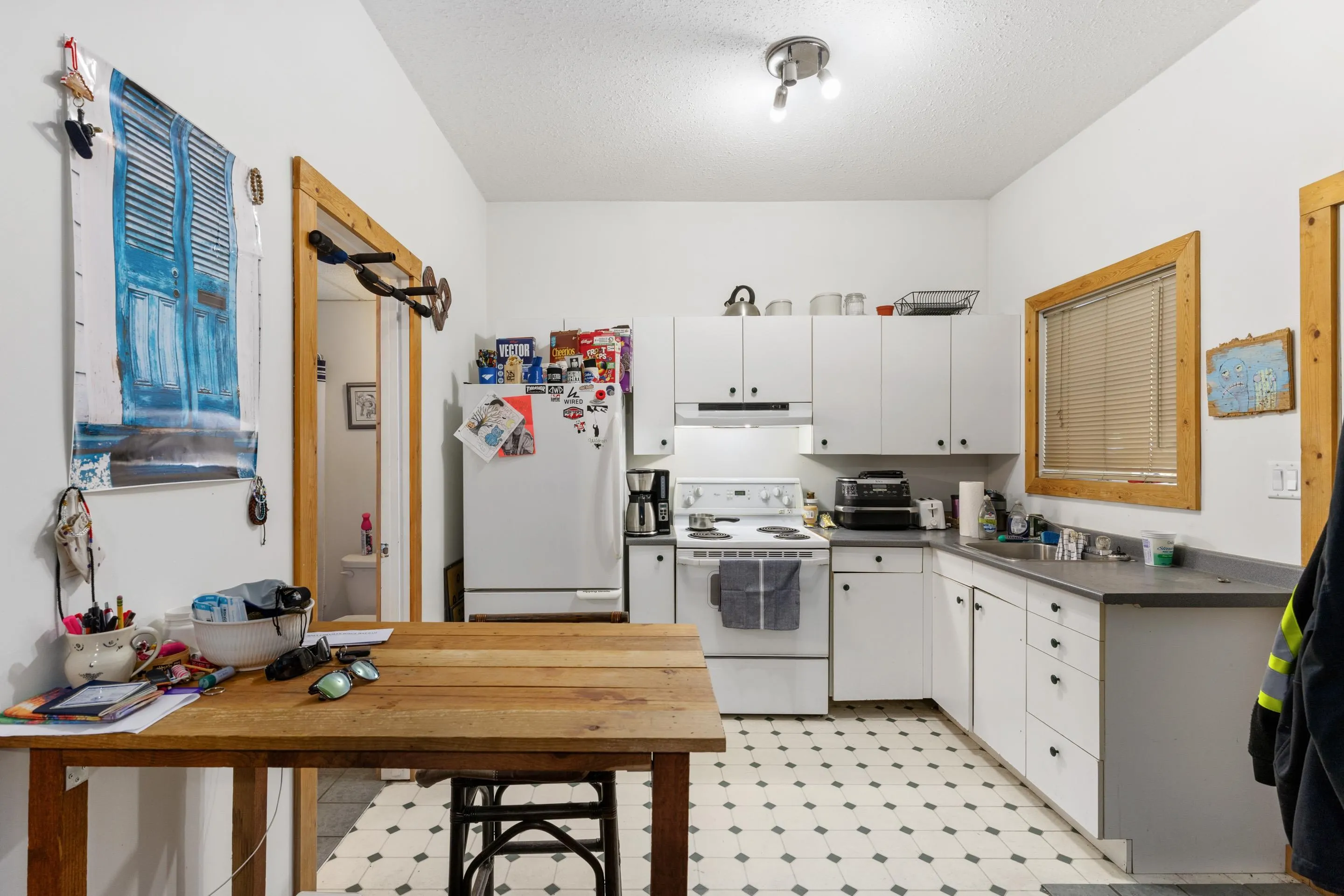 7467 Prospect Street #6