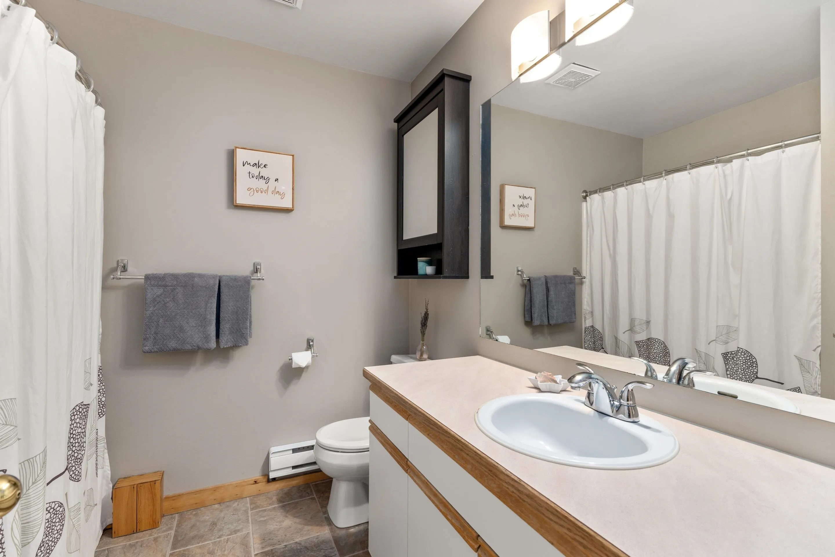 7467 Prospect Street #6