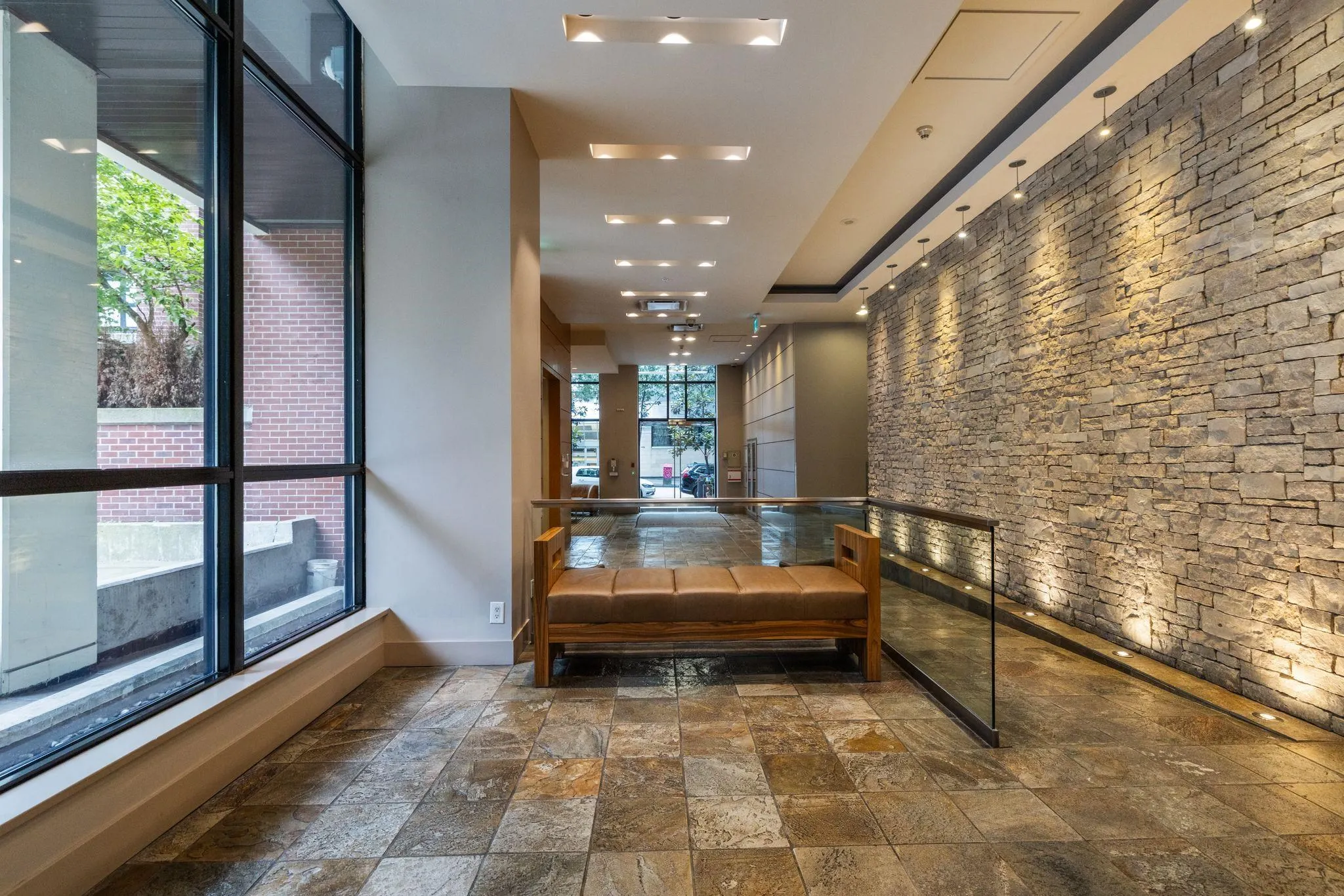 977 Mainland Street #306