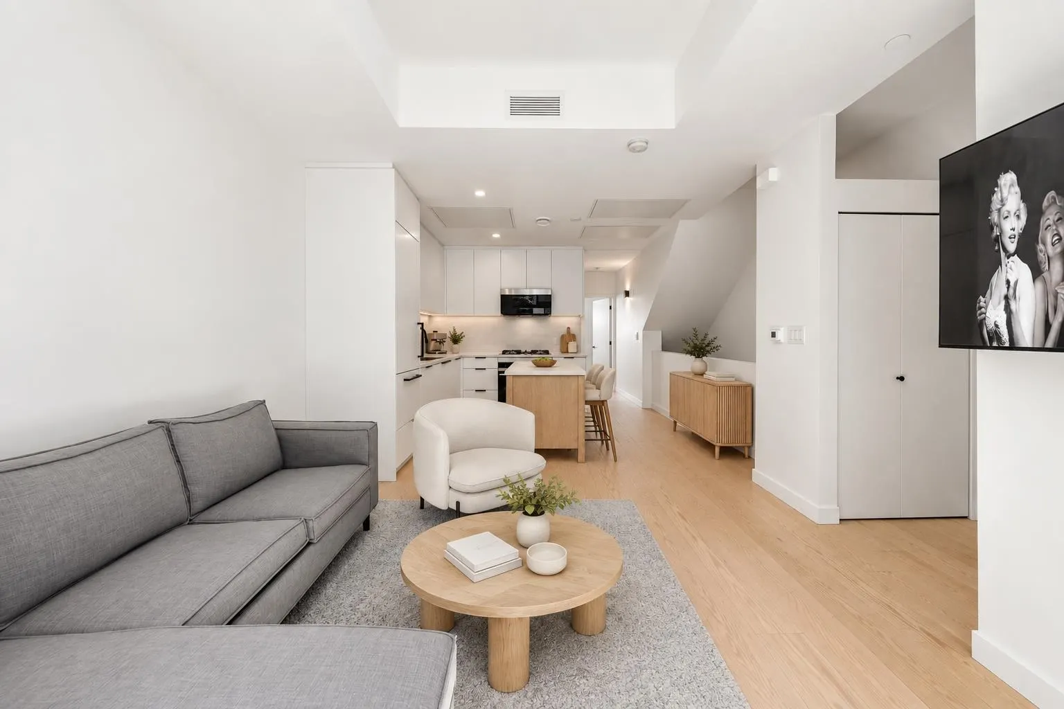 650 E 2nd Street #127