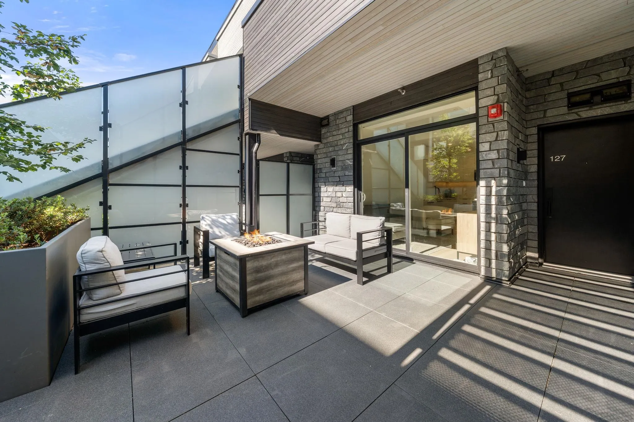 650 E 2nd Street #127