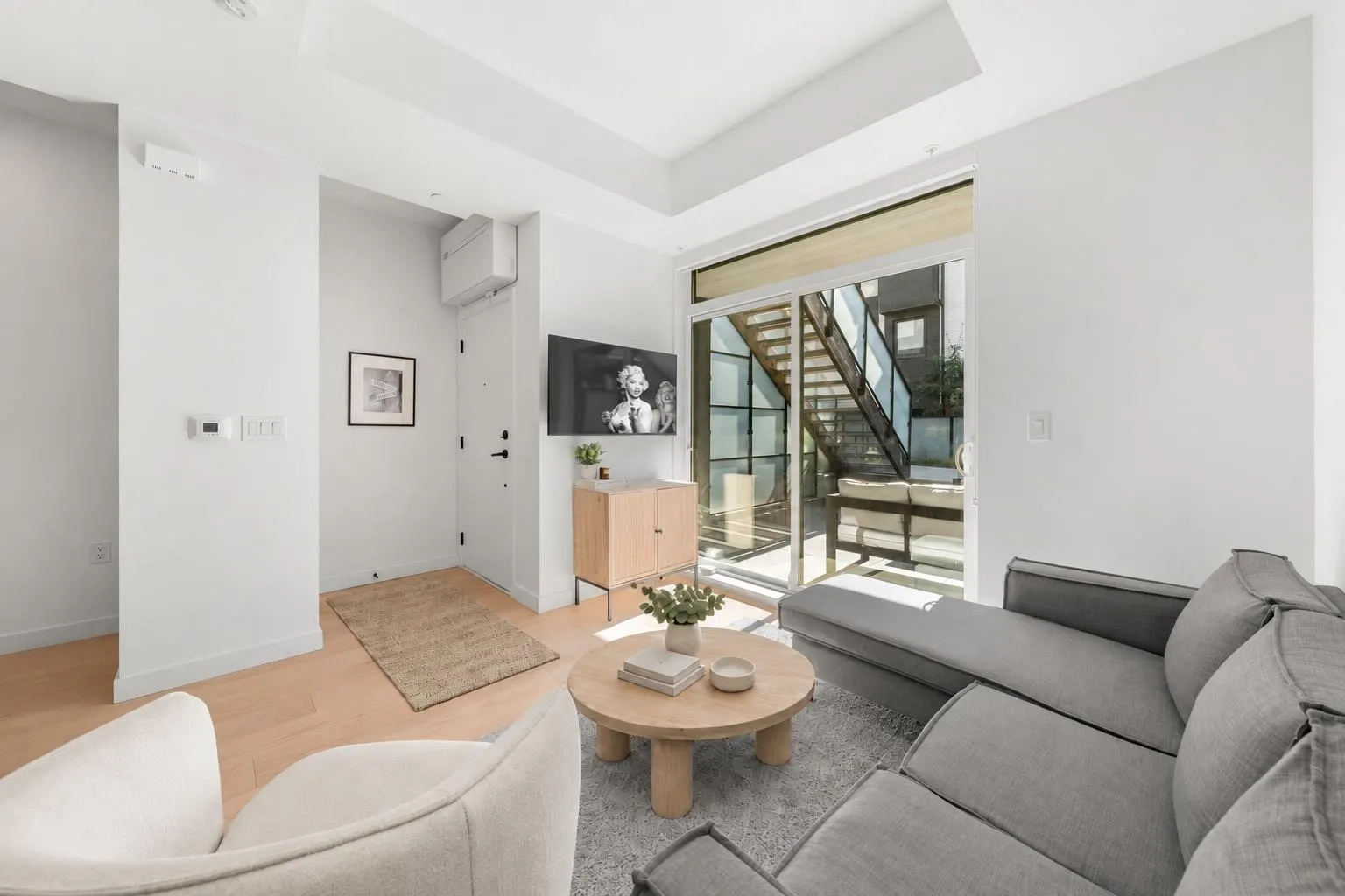 650 E 2nd Street #127