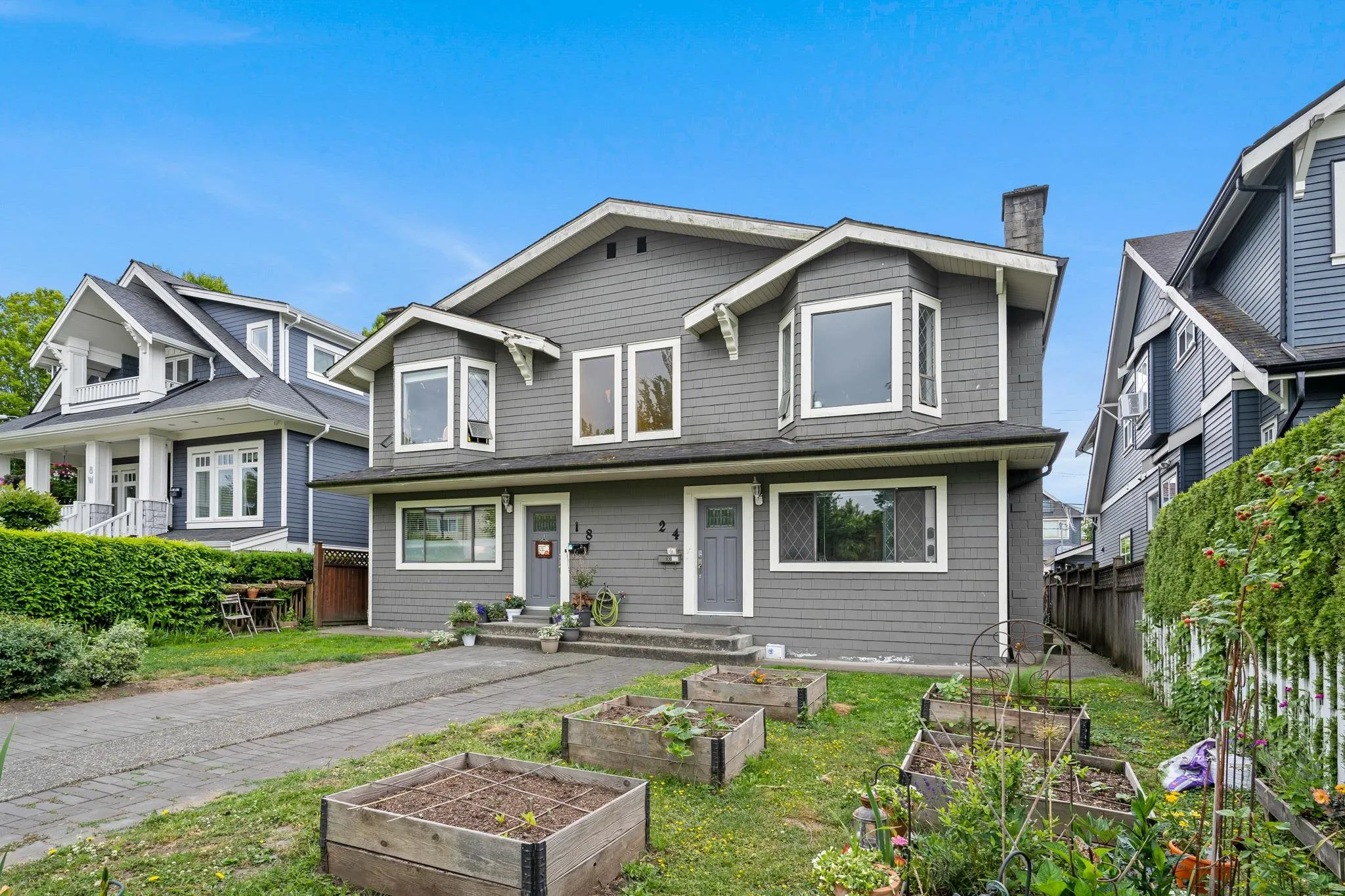 18-24 W 16th Avenue