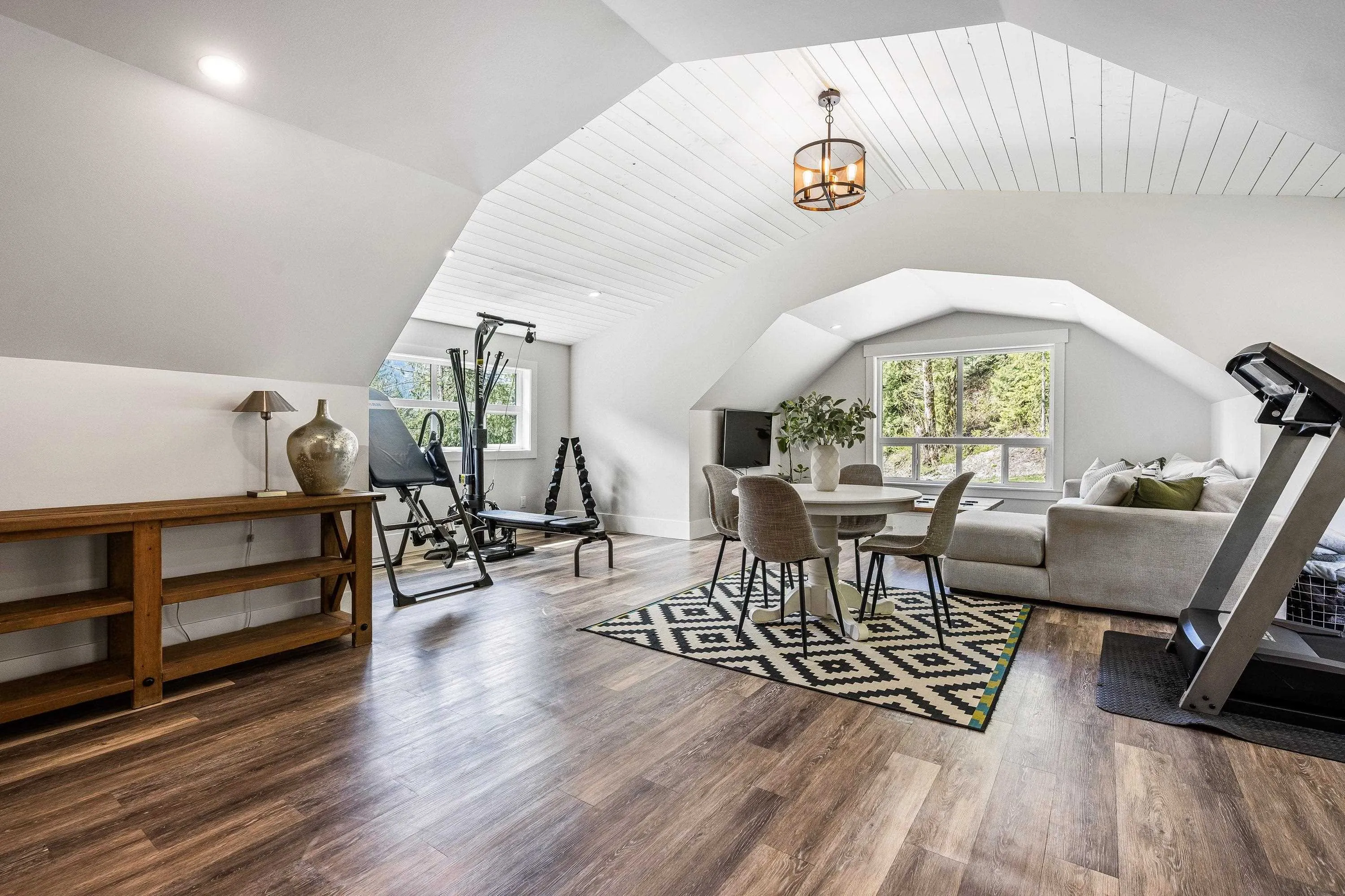 49439 Chilliwack Lake Road