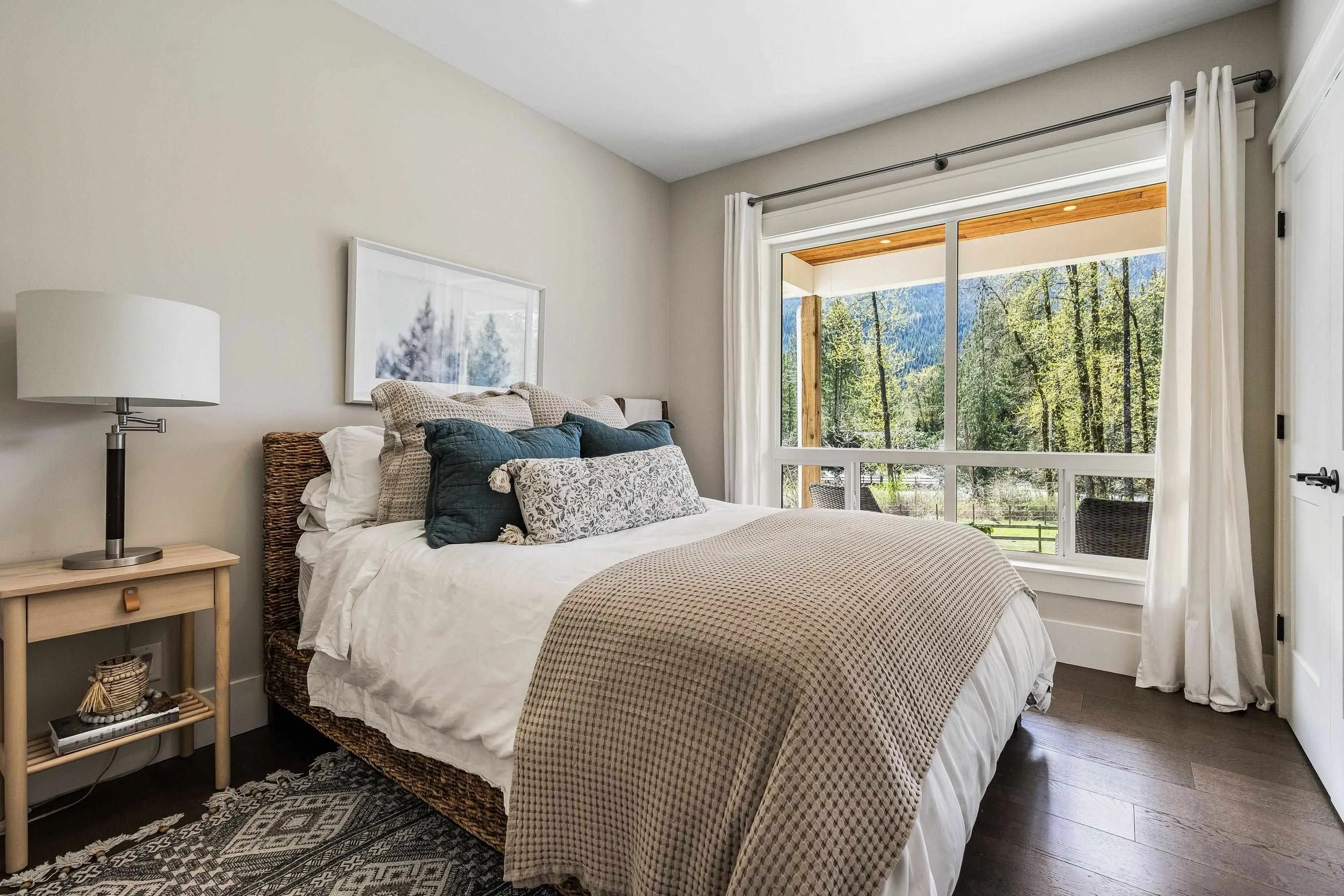 49439 Chilliwack Lake Road