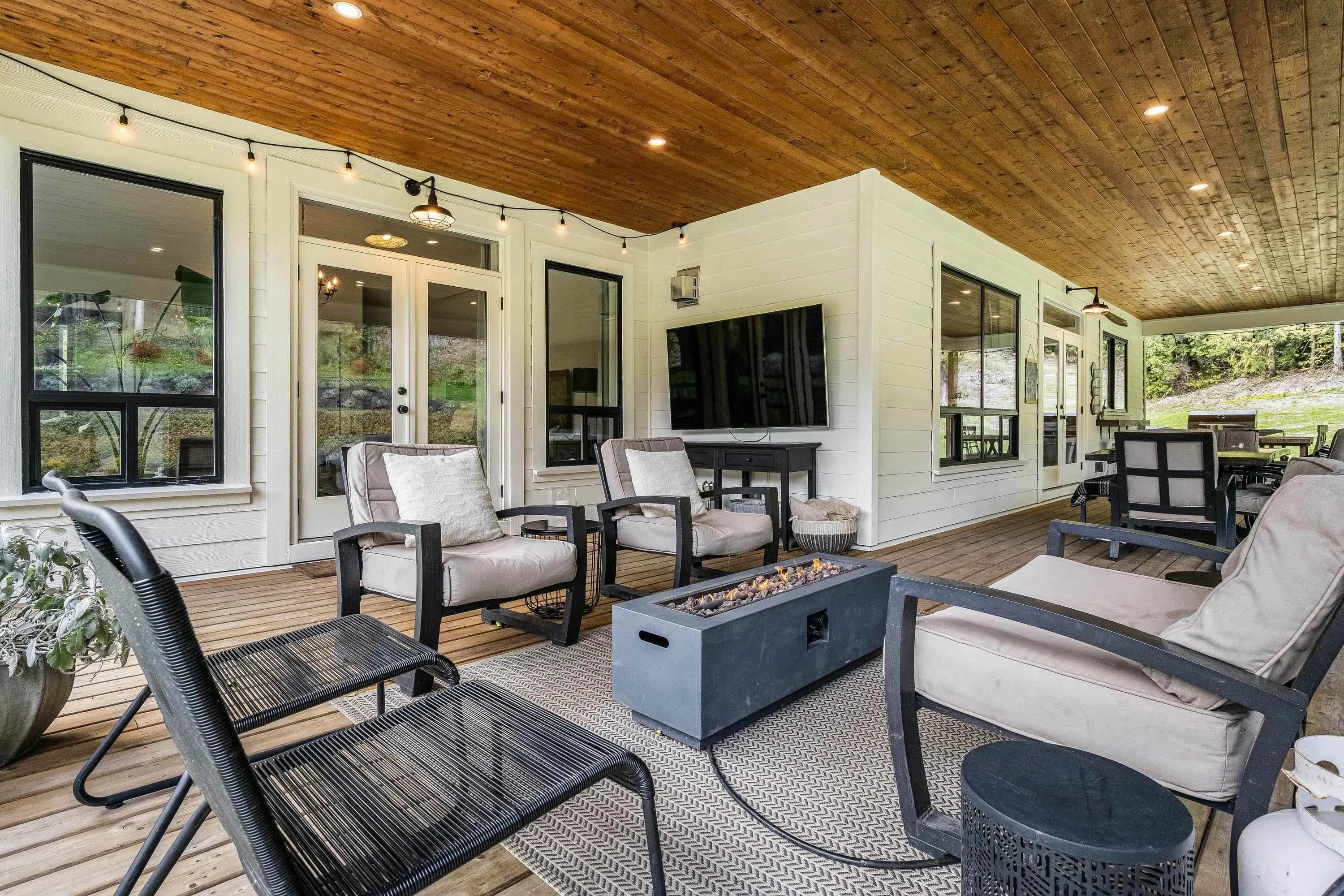 49439 Chilliwack Lake Road