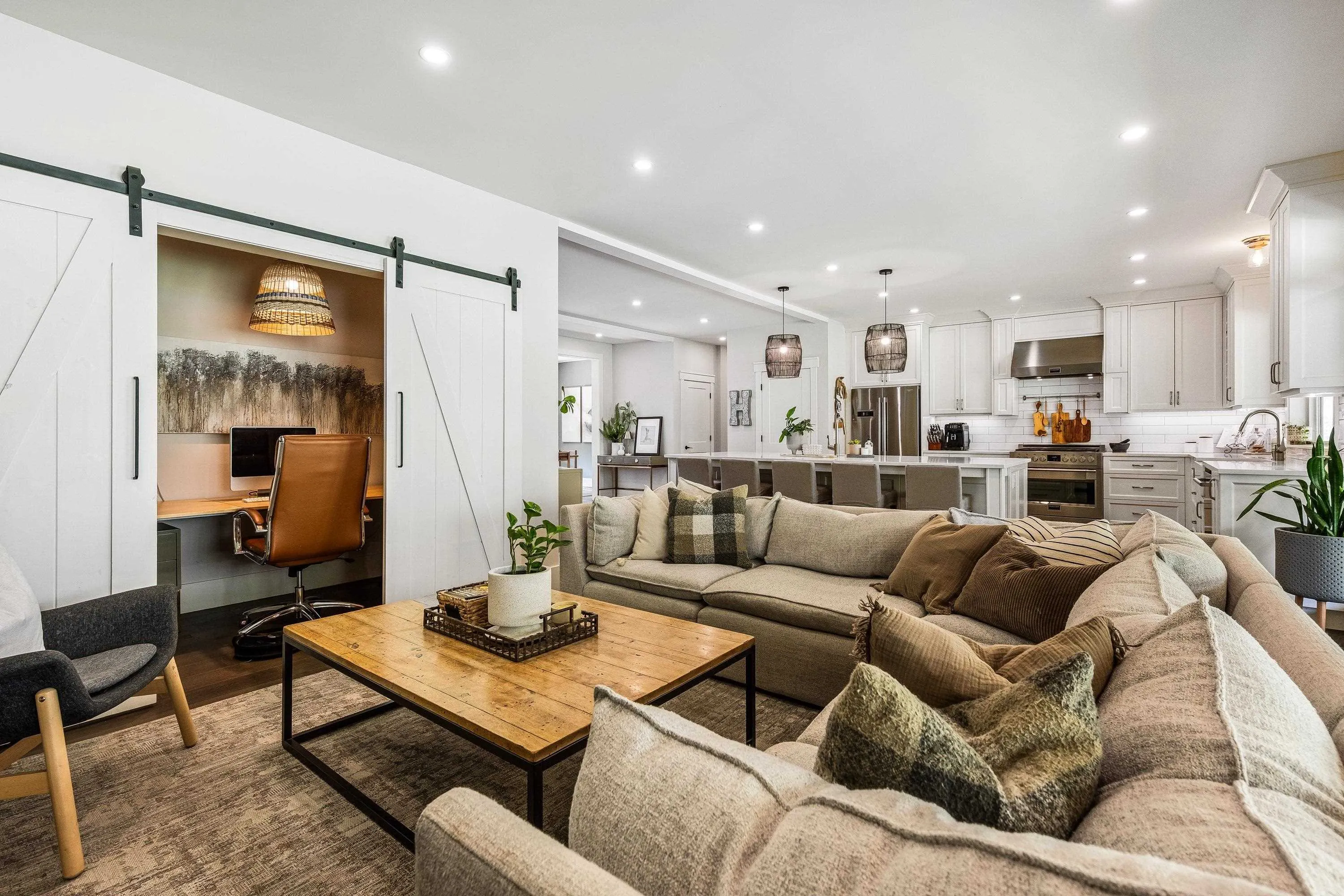 49439 Chilliwack Lake Road