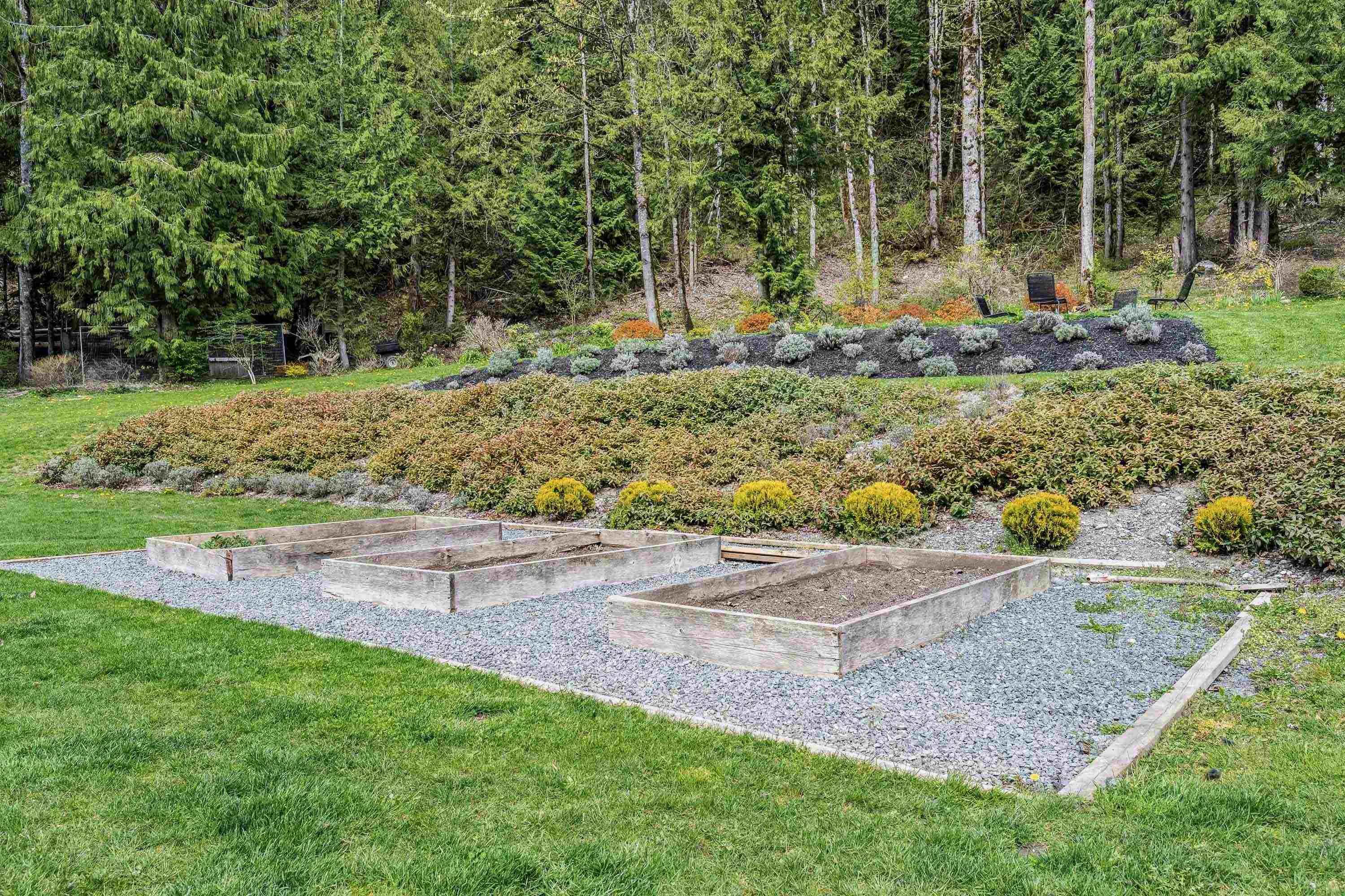 49439 Chilliwack Lake Road