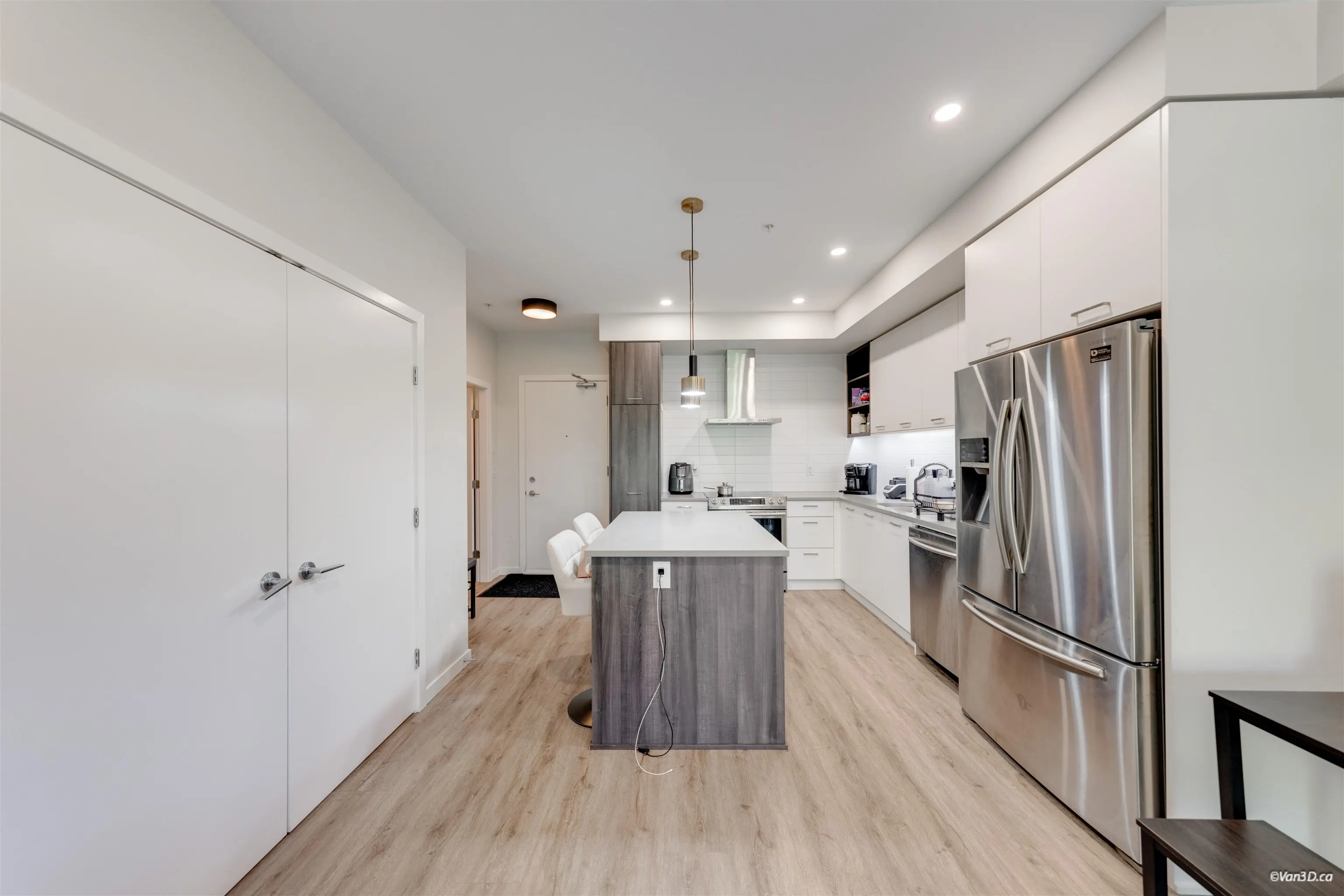 20087 68 Avenue #A207