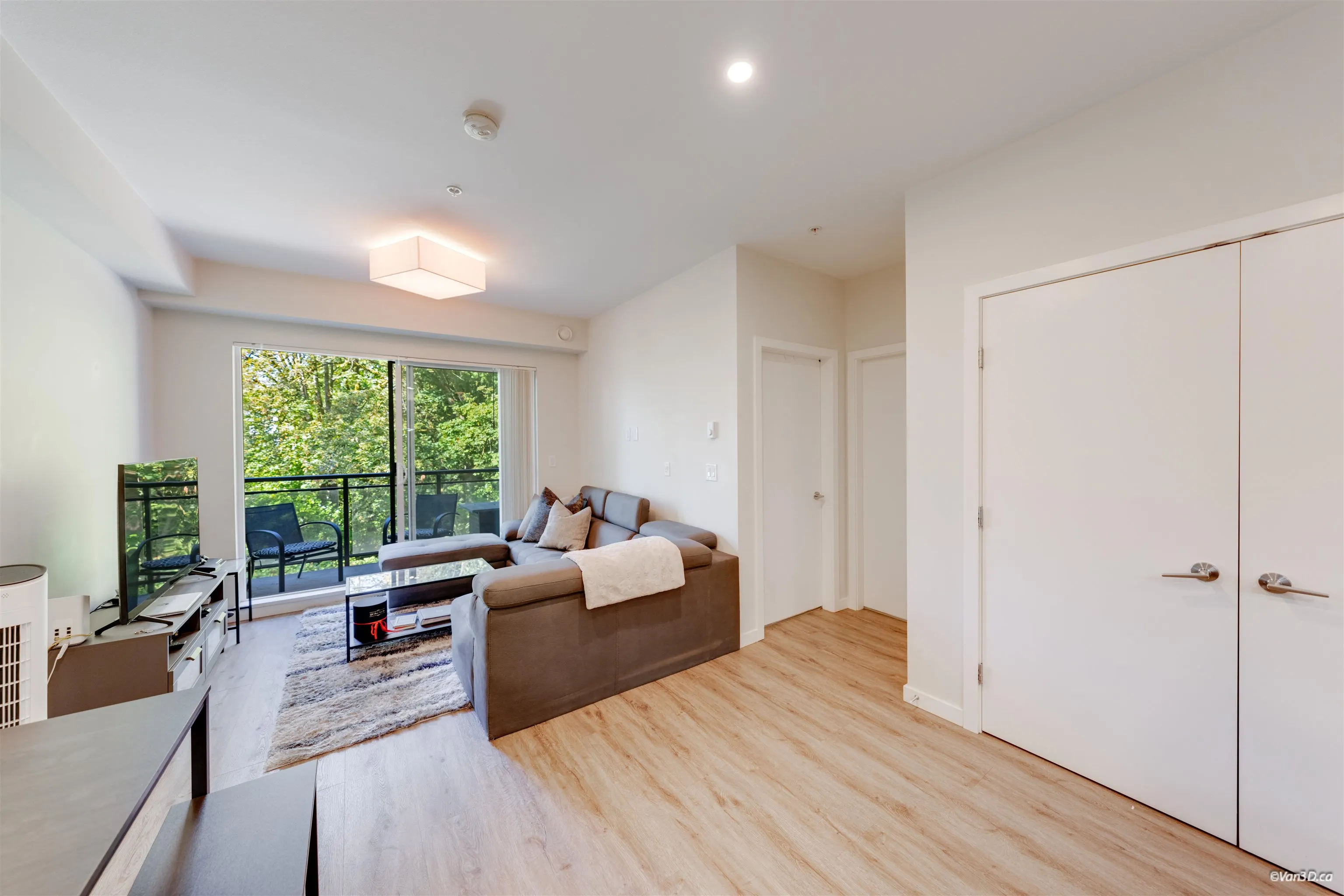 20087 68 Avenue #A207