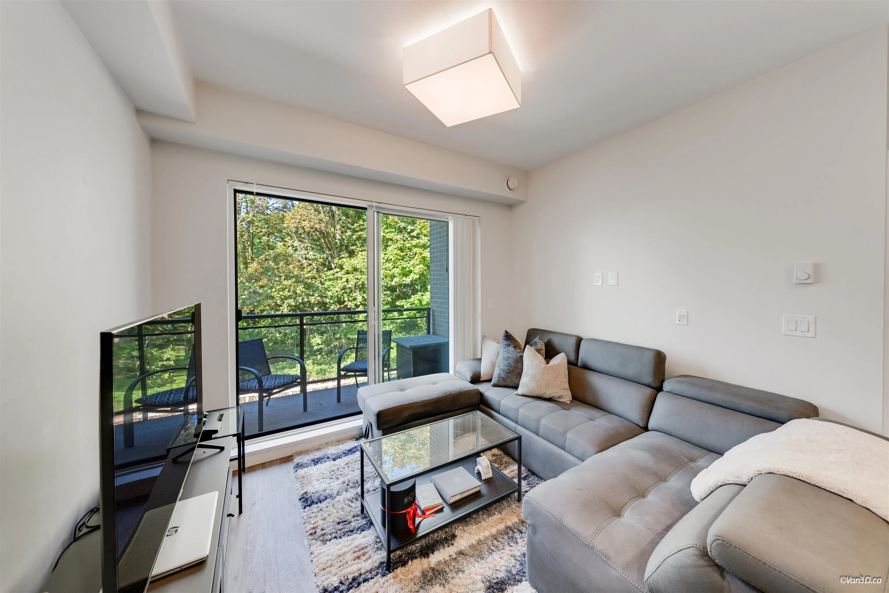 20087 68 Avenue #A207