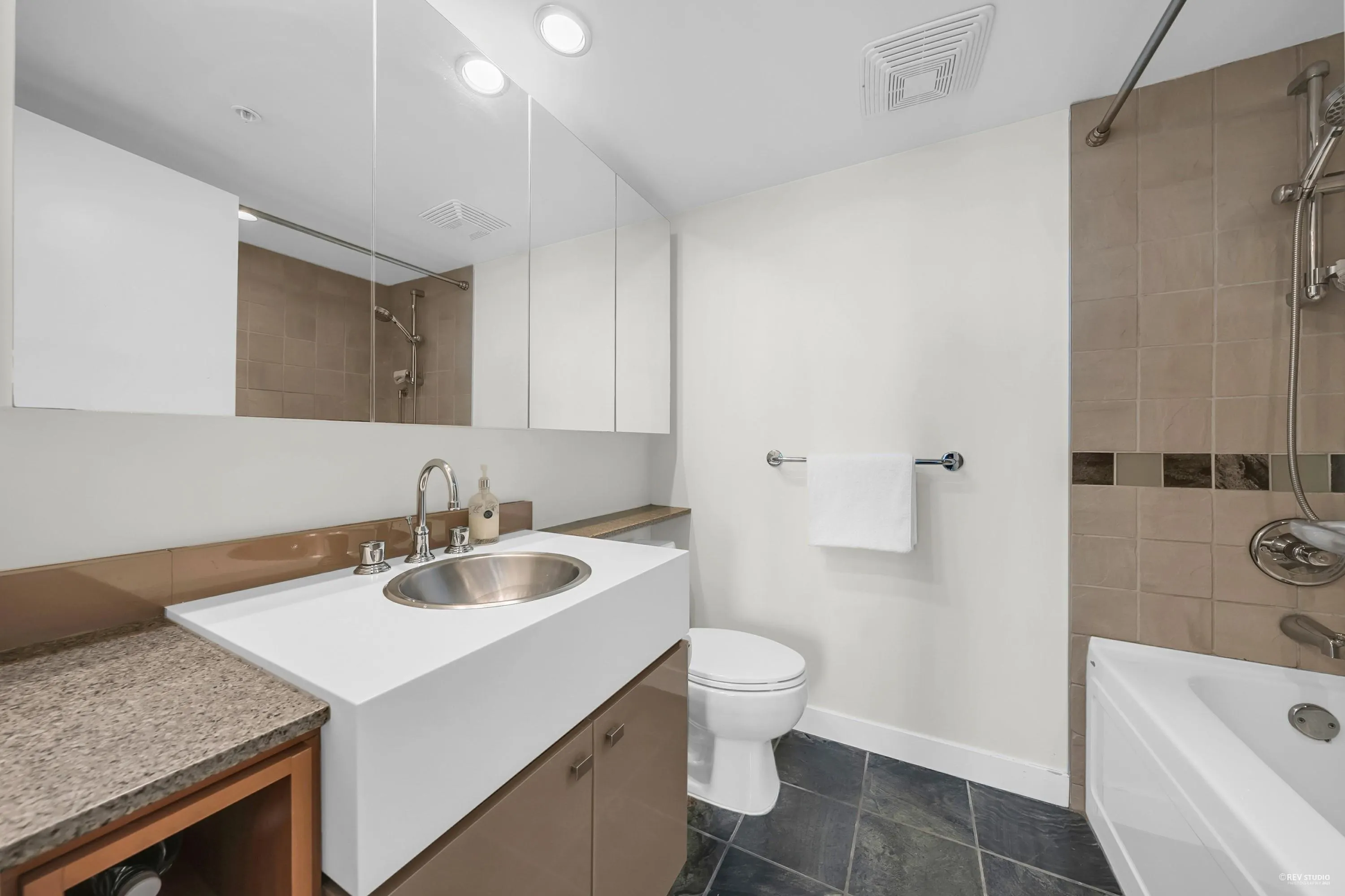 1438 Richards Street #3002