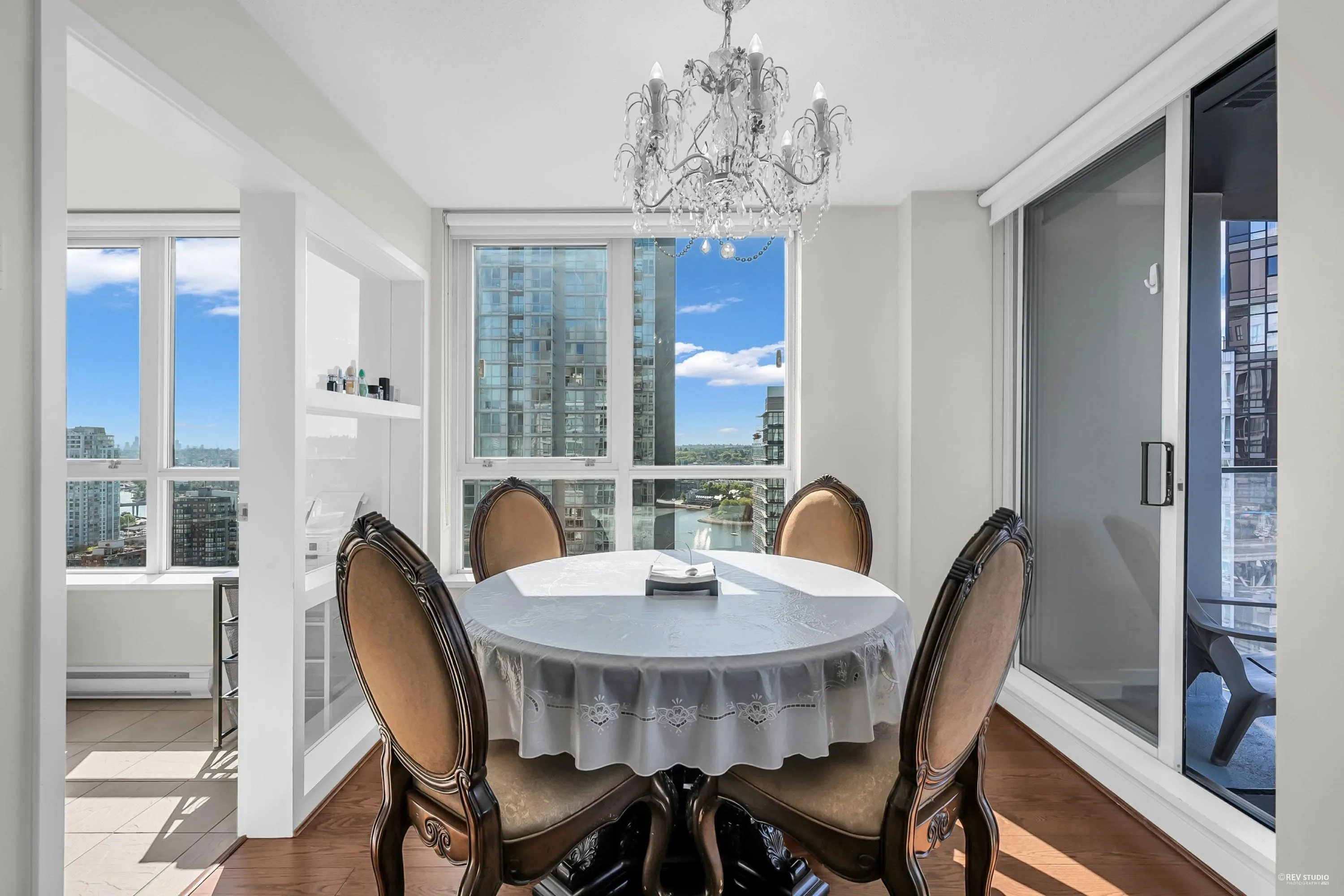 1438 Richards Street #3002