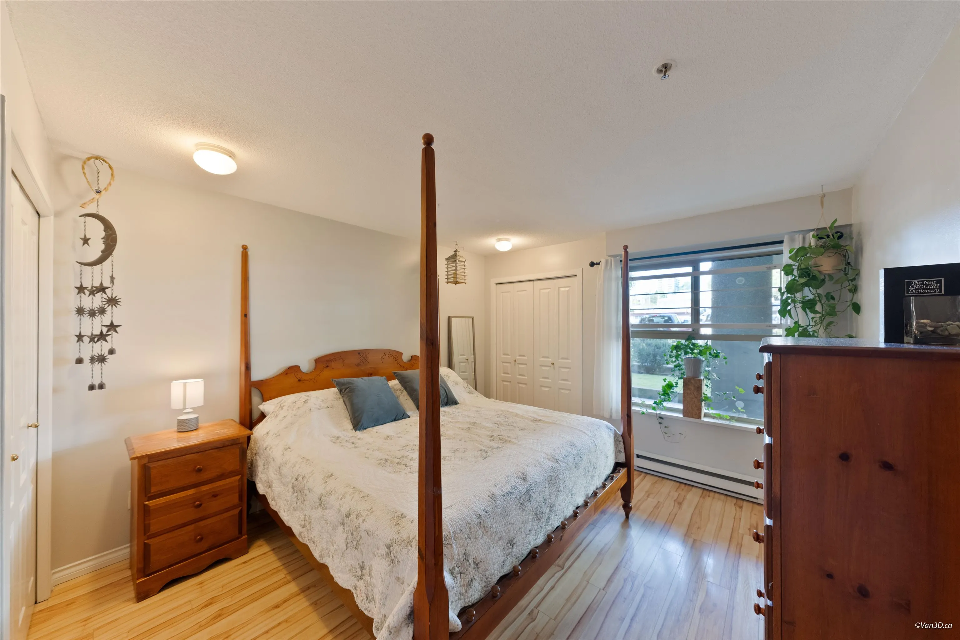 215 Twelfth Street #206