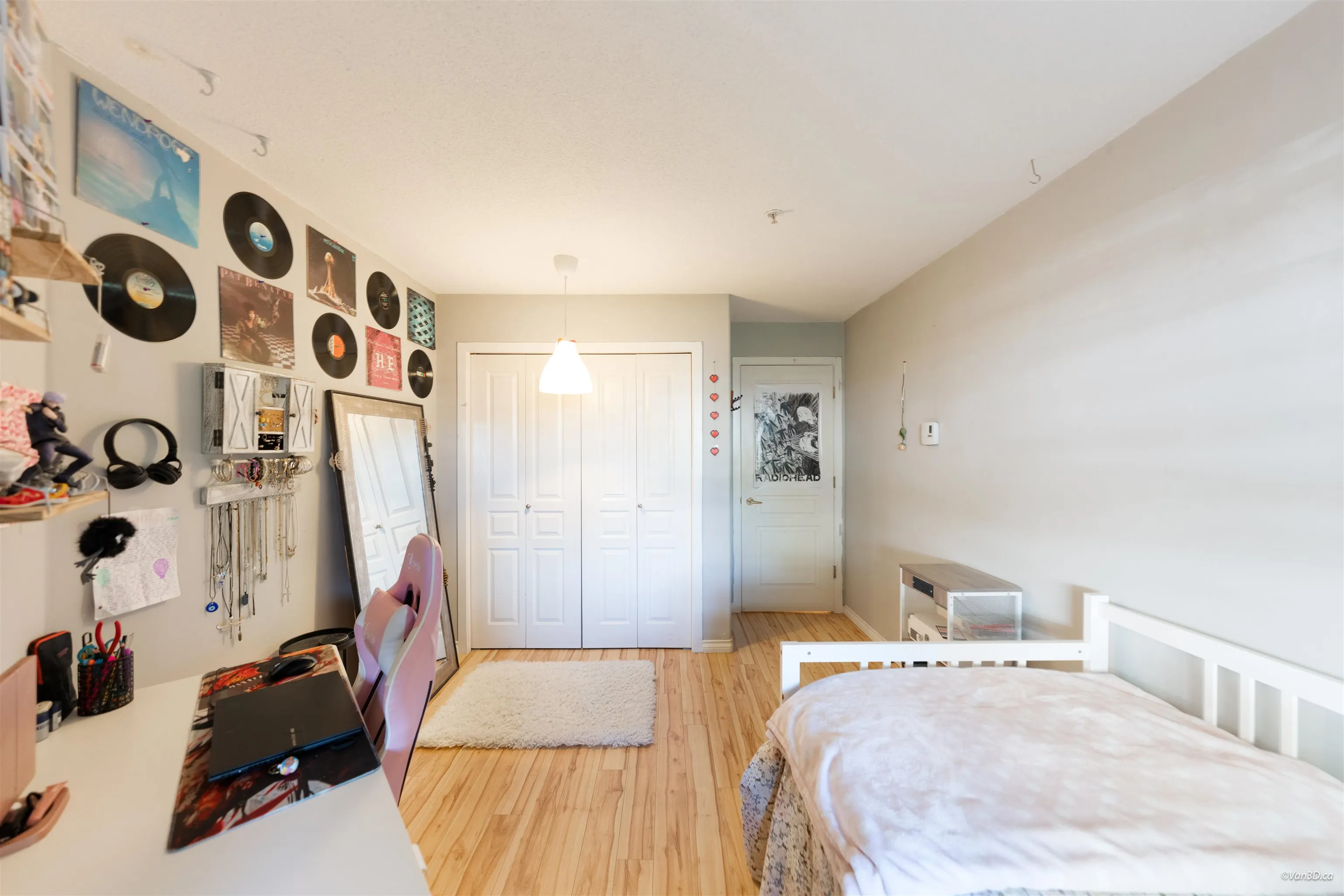 215 Twelfth Street #206