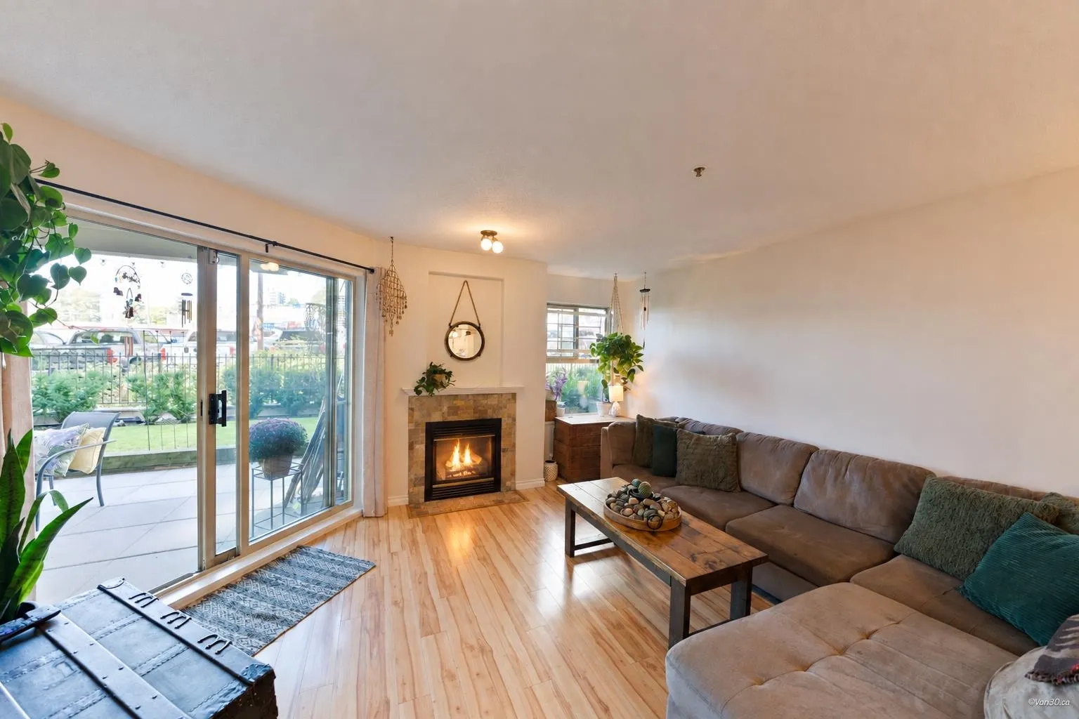 215 Twelfth Street #206