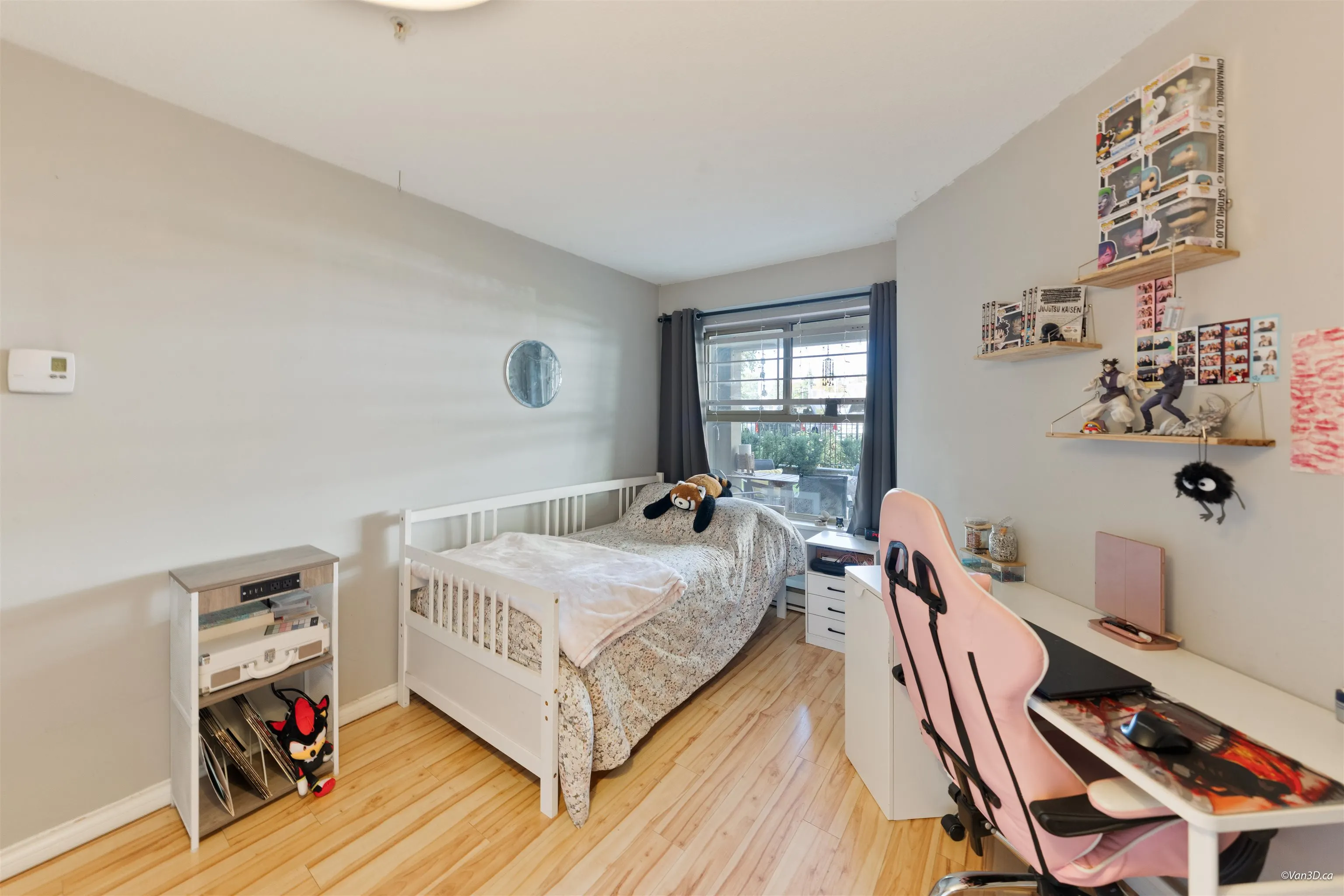 215 Twelfth Street #206