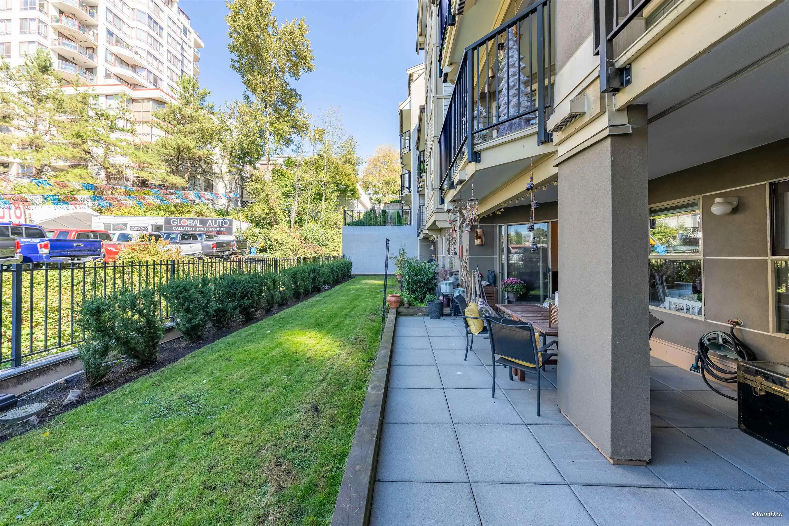 215 Twelfth Street #206
